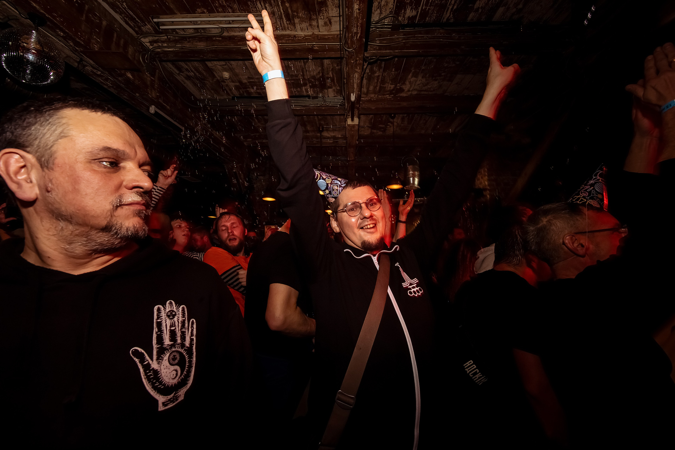 РАДИОПОМЕХИ. Фотограф Елена Богачева (lenalena_na_na_na)