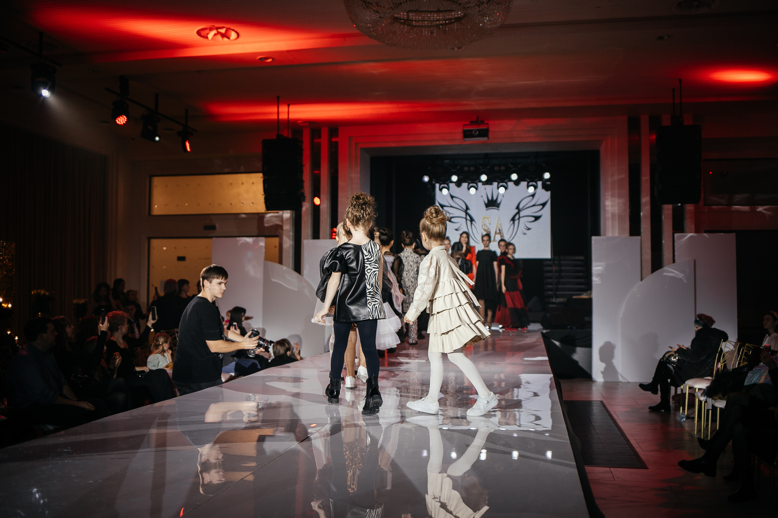 Вечеринка black party. Фотограф Георгиевск, КМВ Дамер Катерина
