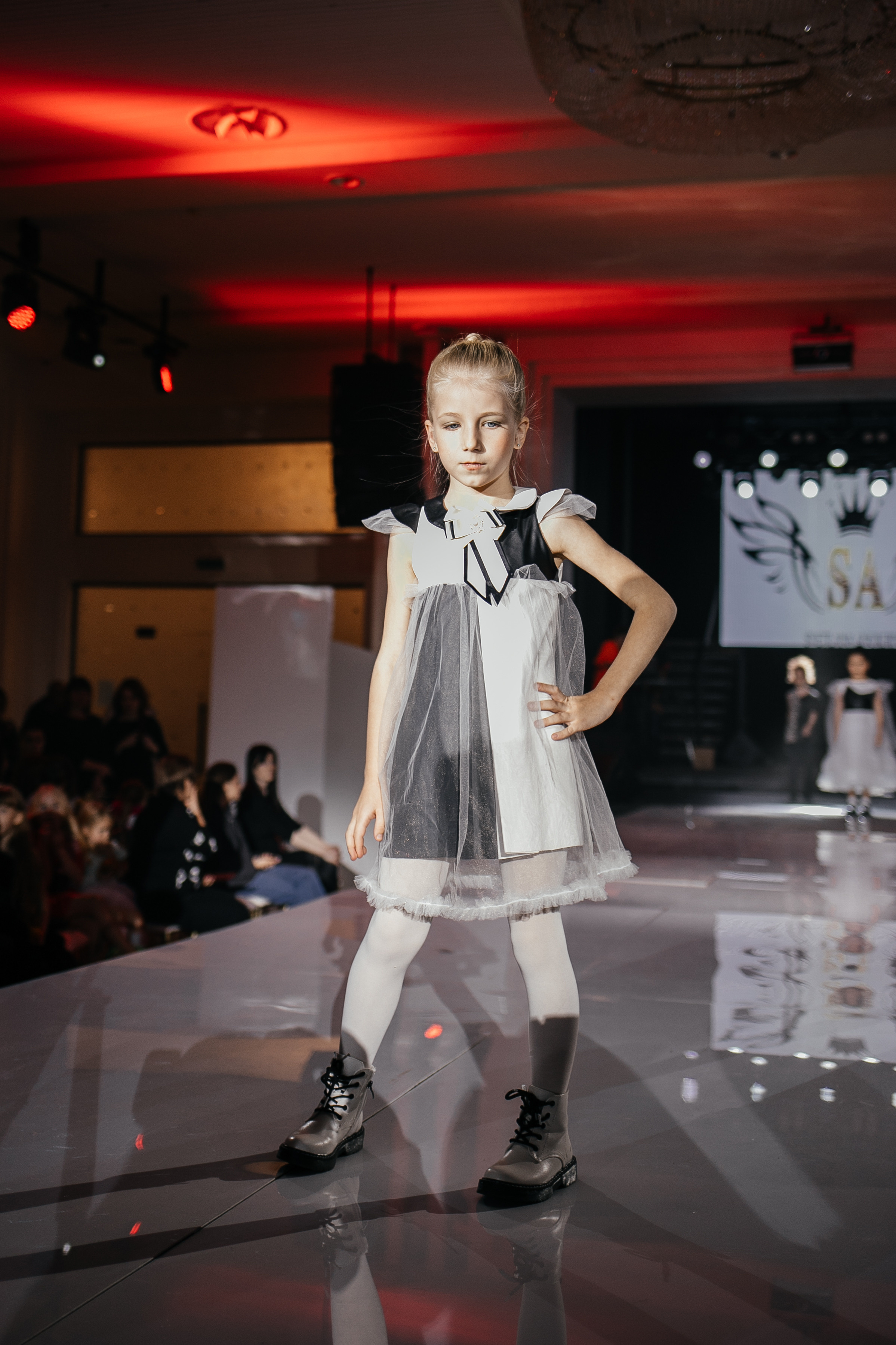 Вечеринка black party. Фотограф Георгиевск, КМВ Дамер Катерина