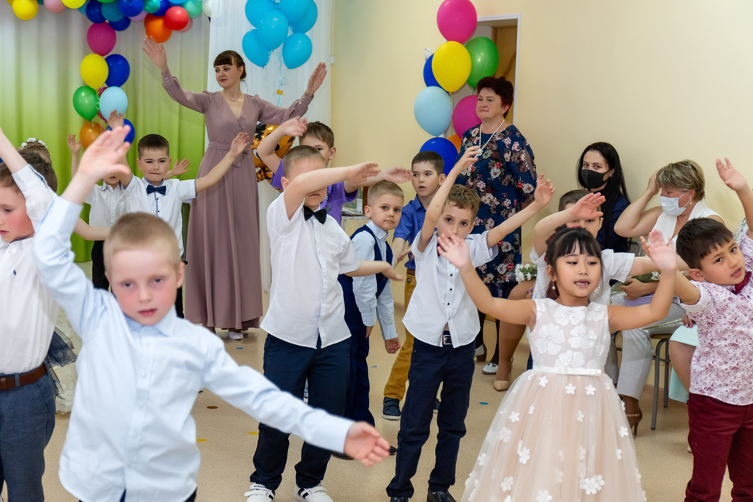 Выпускной. Детский сад «Тигрёнок». Стильный выпускной альбом Владивосток фотограф Вероника Мигачева