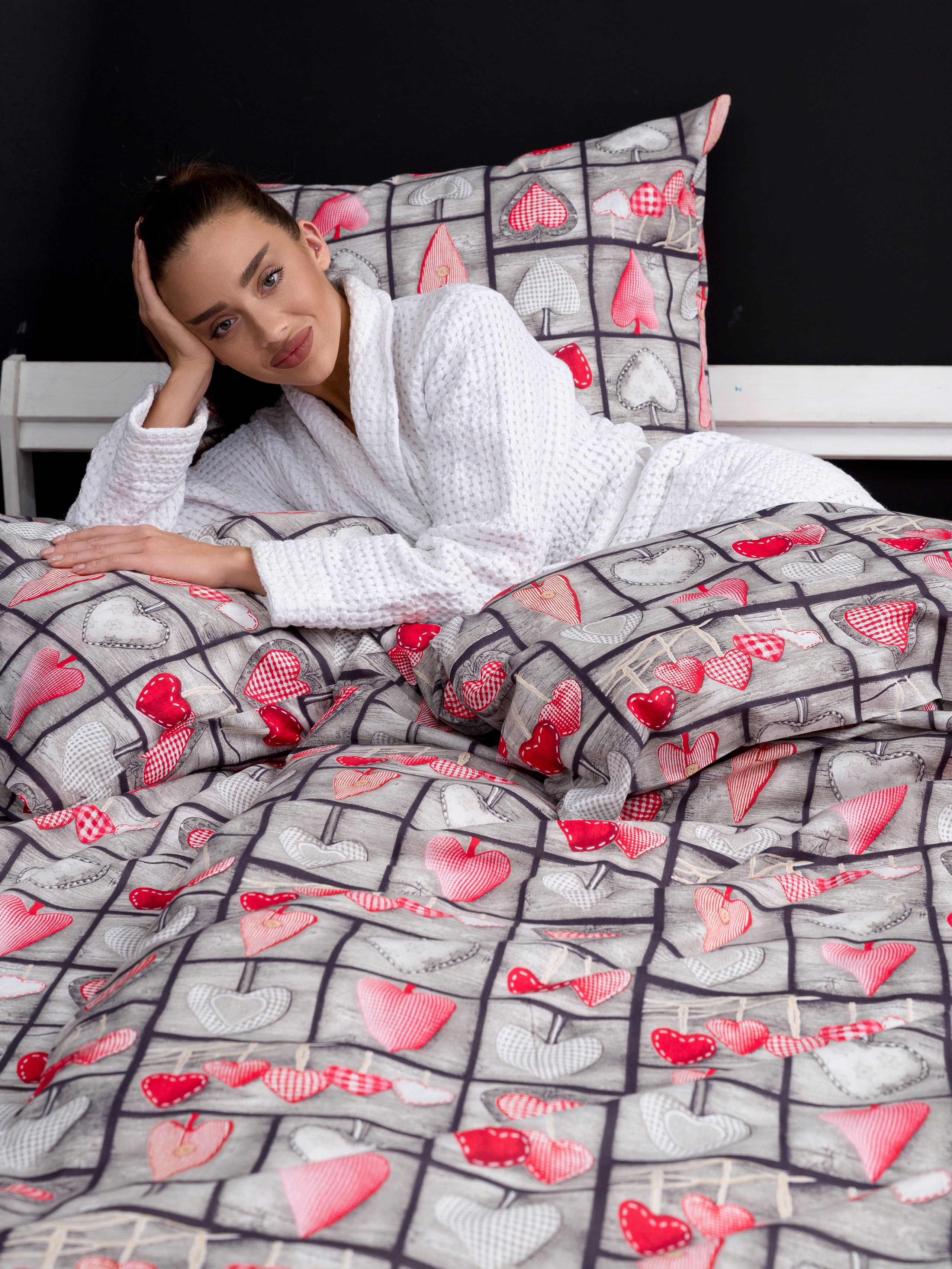 Съемка в студии «Изюм». Фотограф для маркетплейсов в г. Иваново Клещенок Юлия