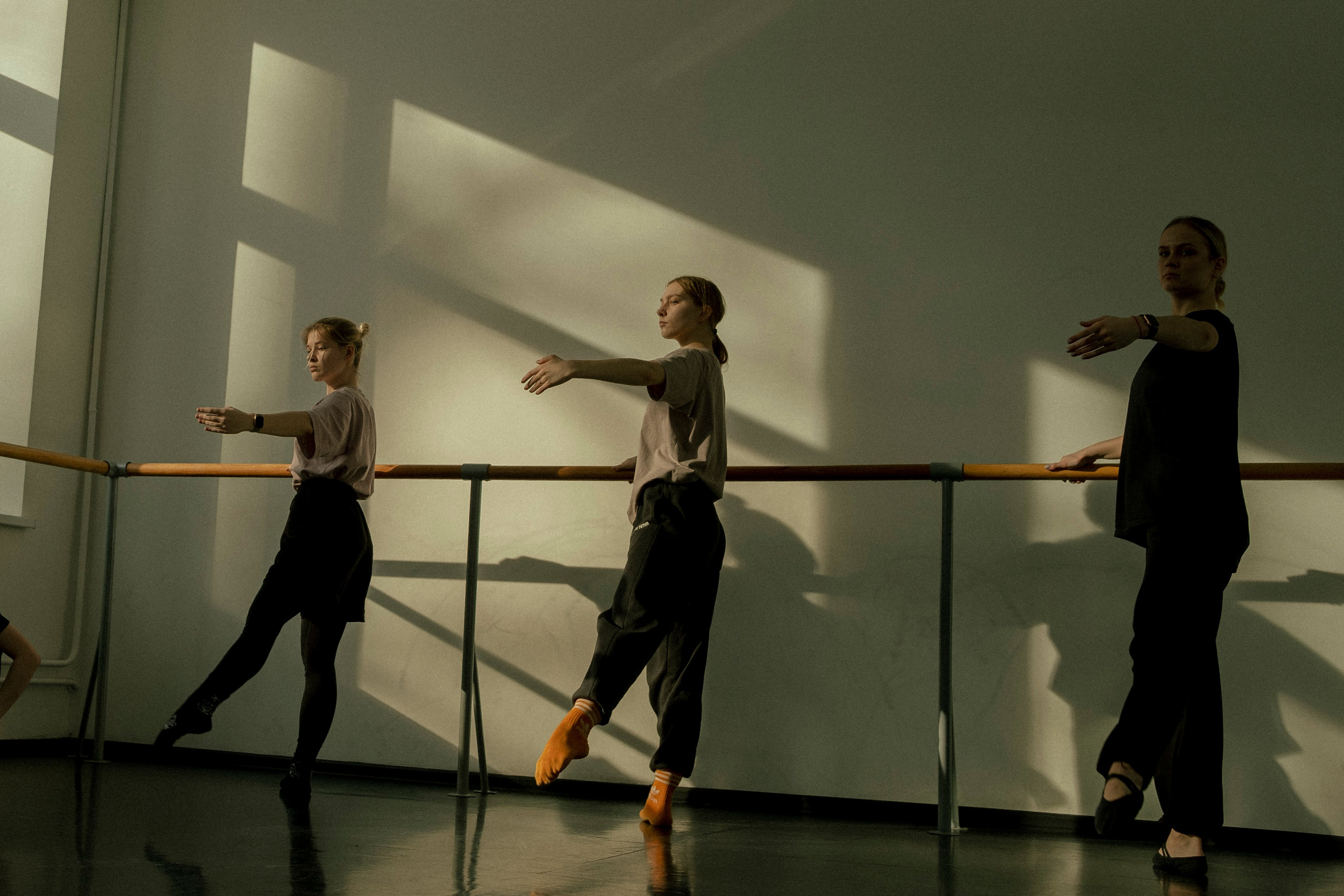 Танцы, 2022. Портретный фотограф в Москве Евгения Яковенко