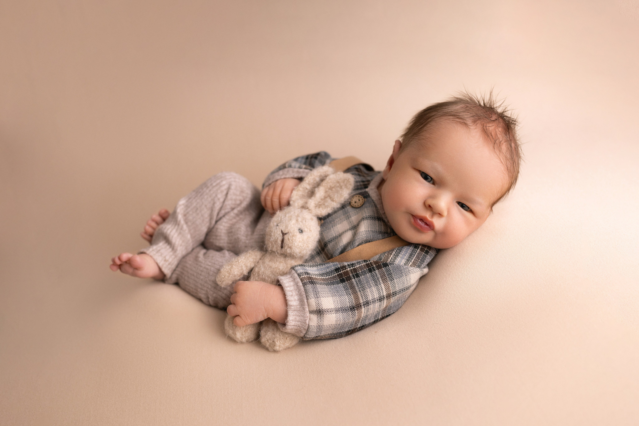 Классическая фотосессия малыша. Фотограф новорожденных малышей в Омске и Омской области Эльвира Камаева