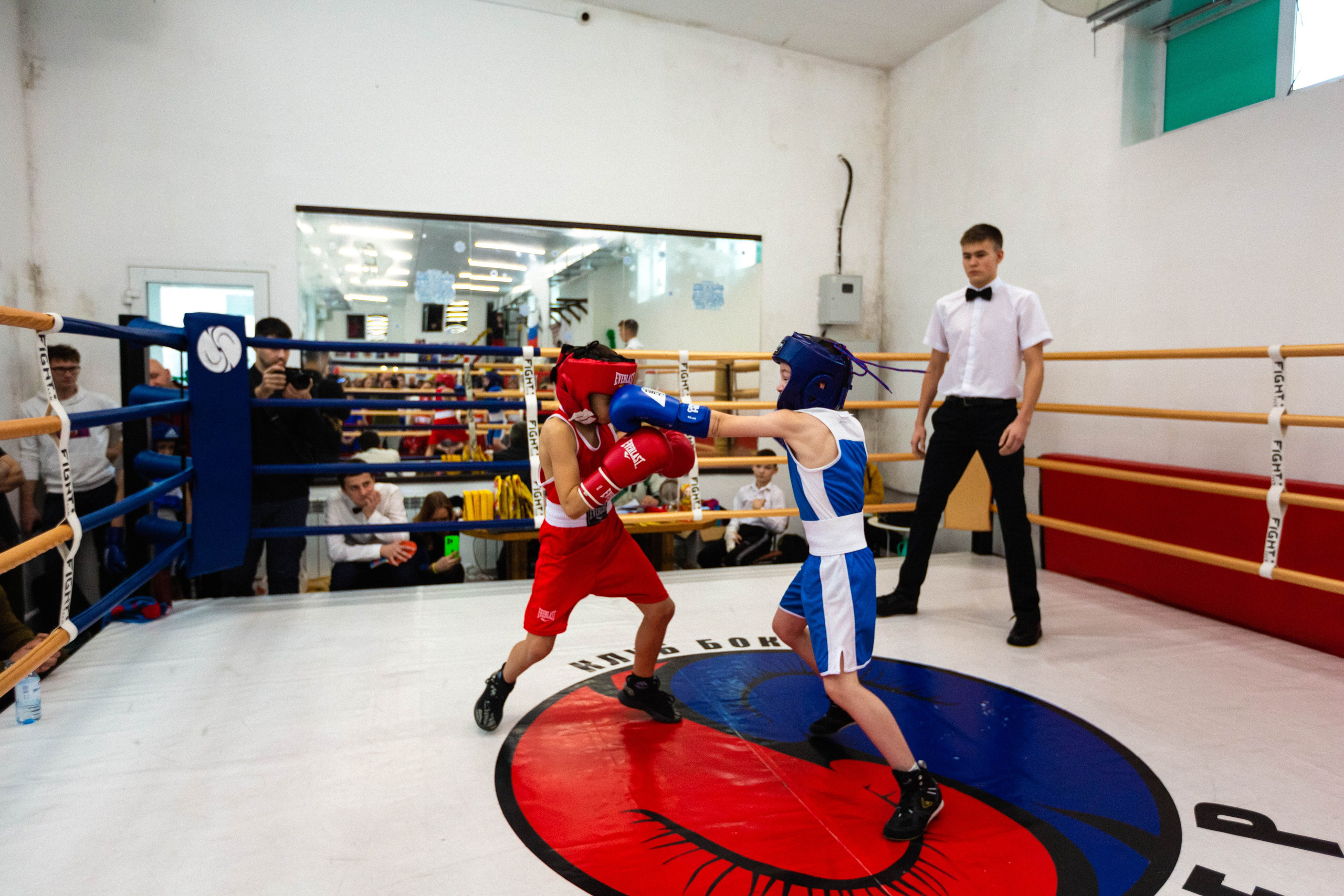 Турнир по боксу. Фотограф Шагалов Михаил