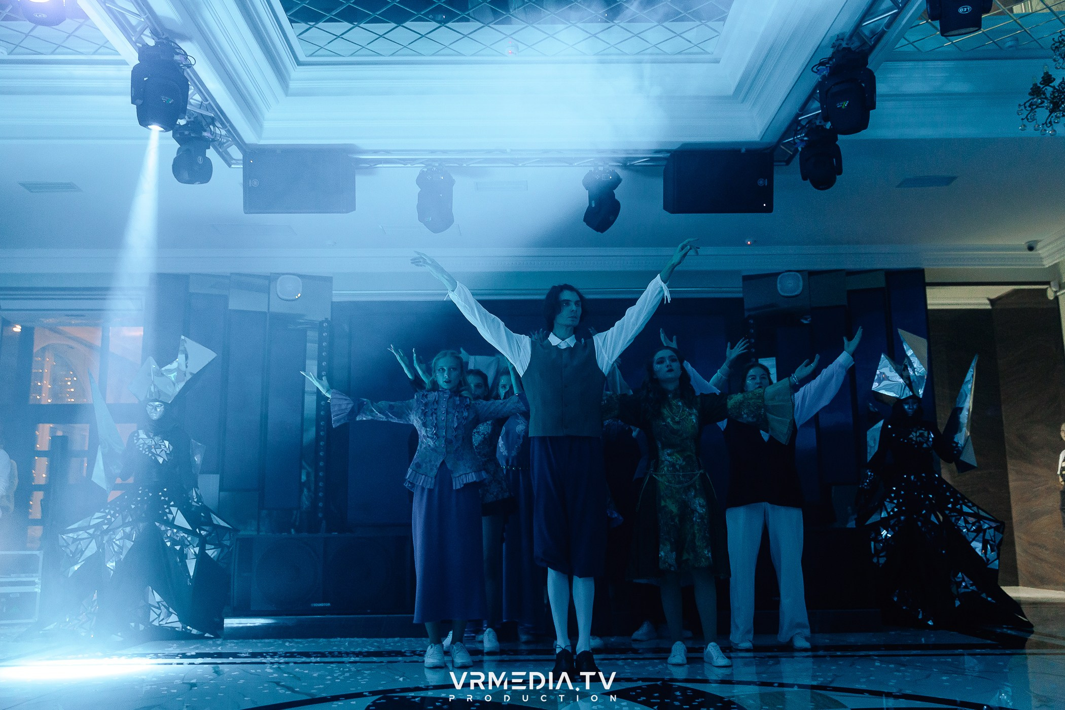 Новогодний вечер в ресторане «Лазурный Берег»