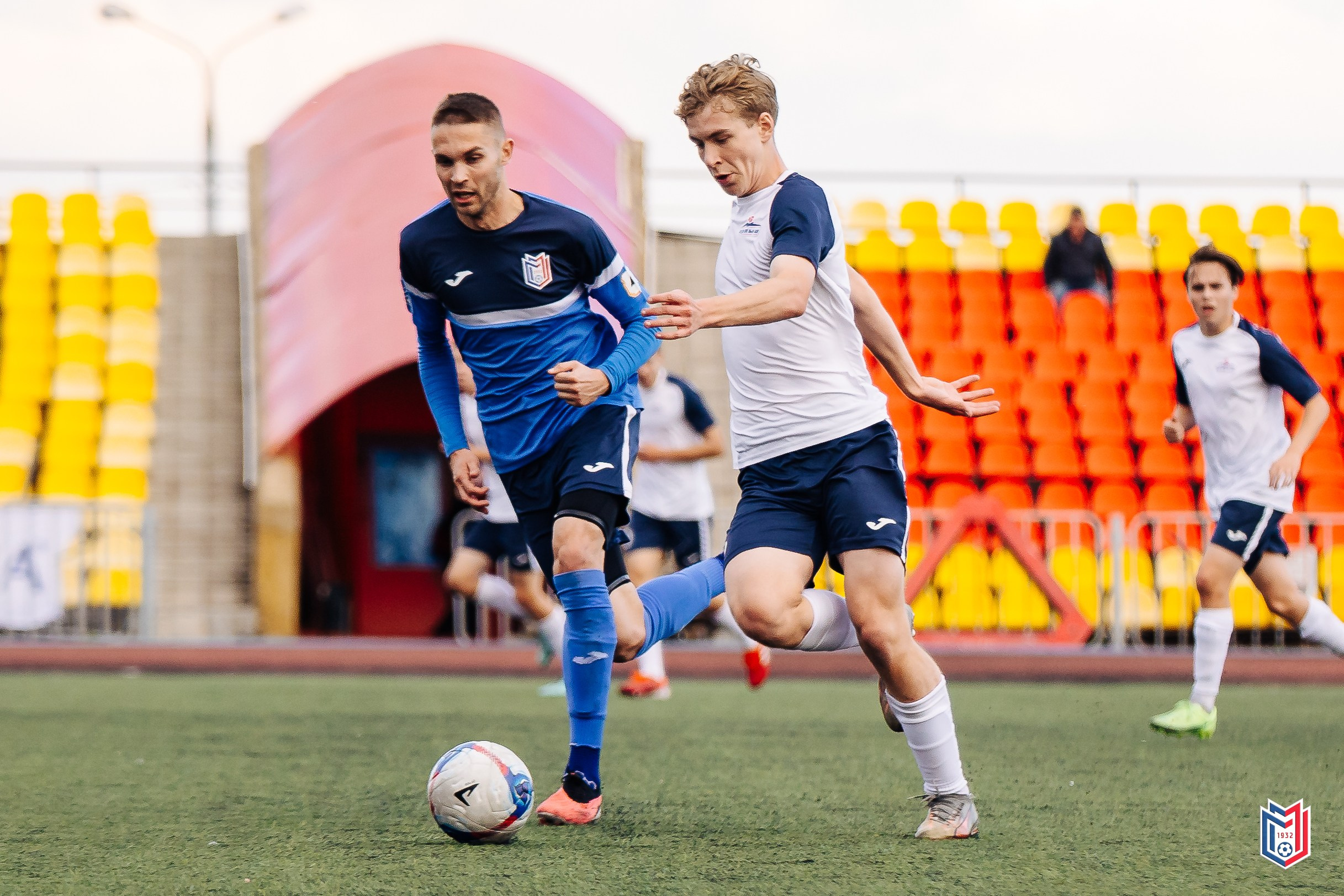 ФК «Металлург-Магнитогорск» — «СибГУФК Иртыш-2» // 21.09.24. Денис Прохоров Фотограф в г. Магнитогорск