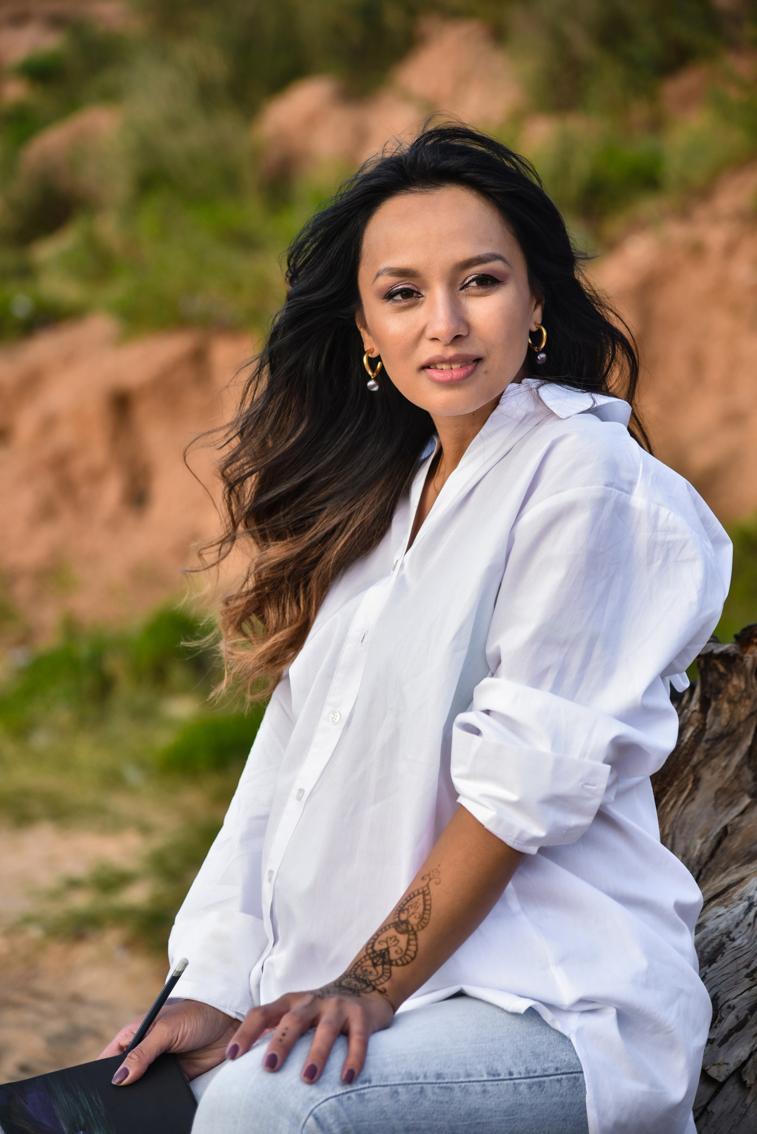 Семейная фотосессия на Ольхоне. Занимаюсь профессиональной фотографией и живу рядом с Байкалом. Работаю в разных жанрах