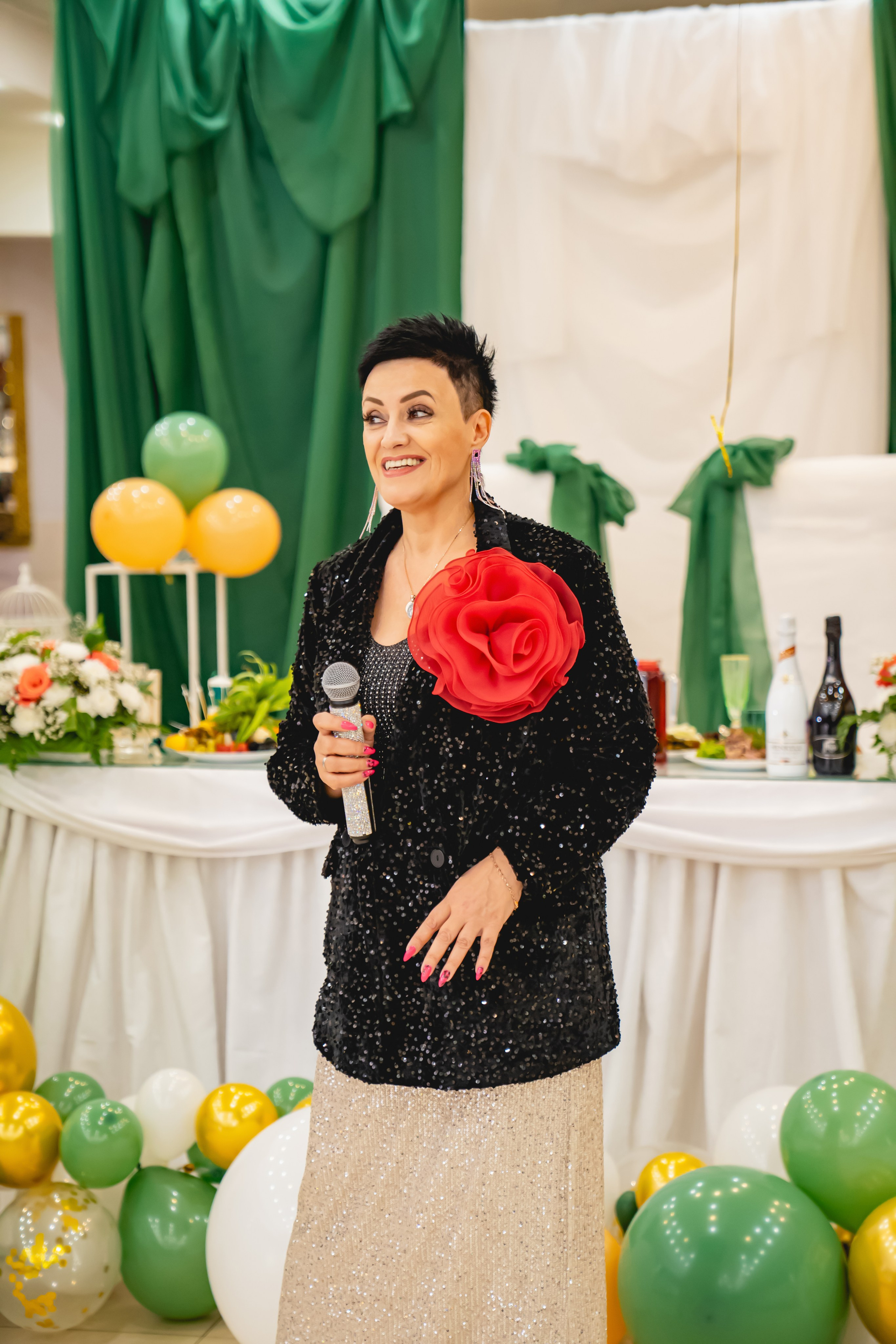 Осенняя Свадьба 2024. Занимаюсь профессиональной фотографией и живу рядом с Байкалом. Работаю в разных жанрах