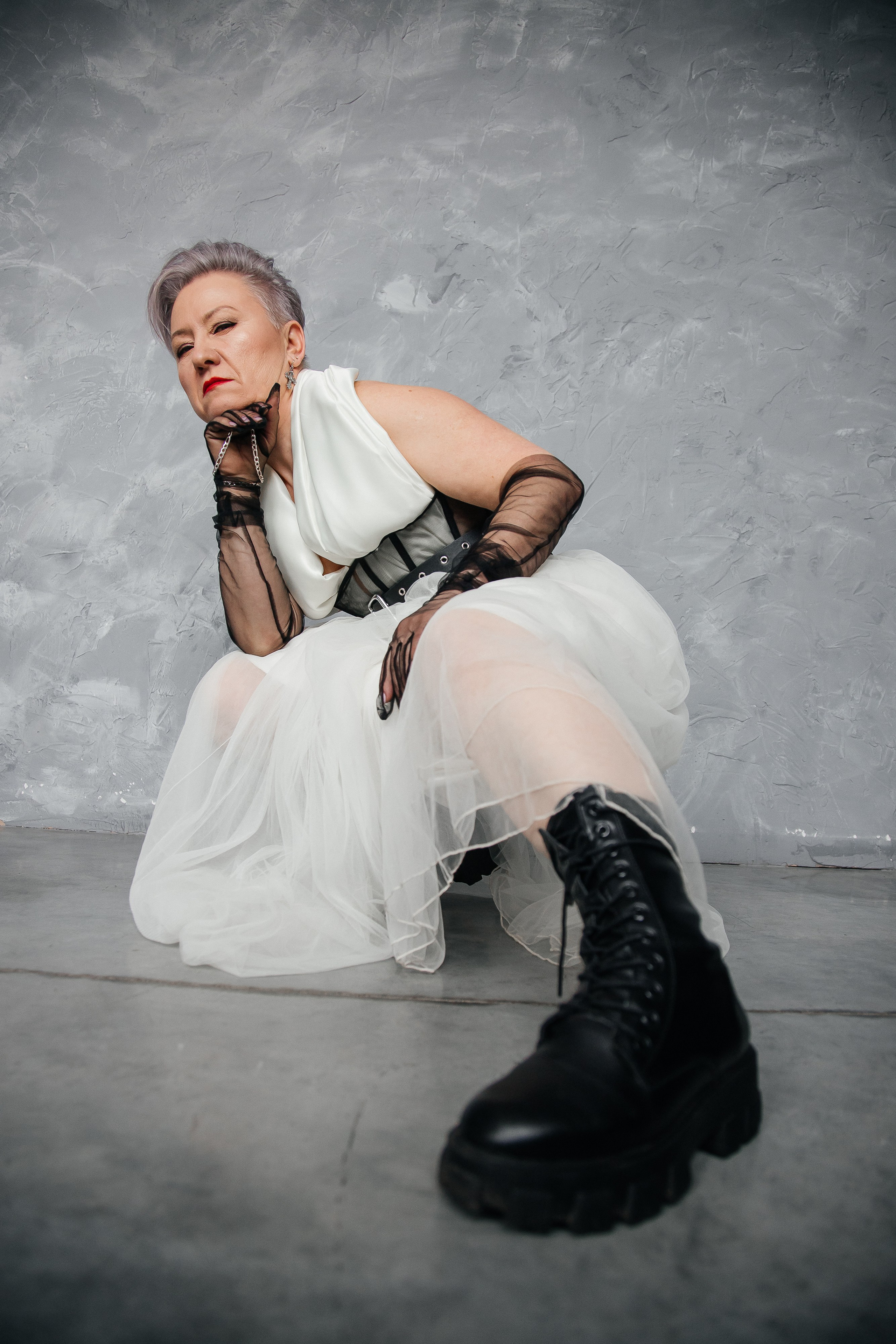 Модель age+. Креативный и женский Фотограф Омске Наталья Лебедева