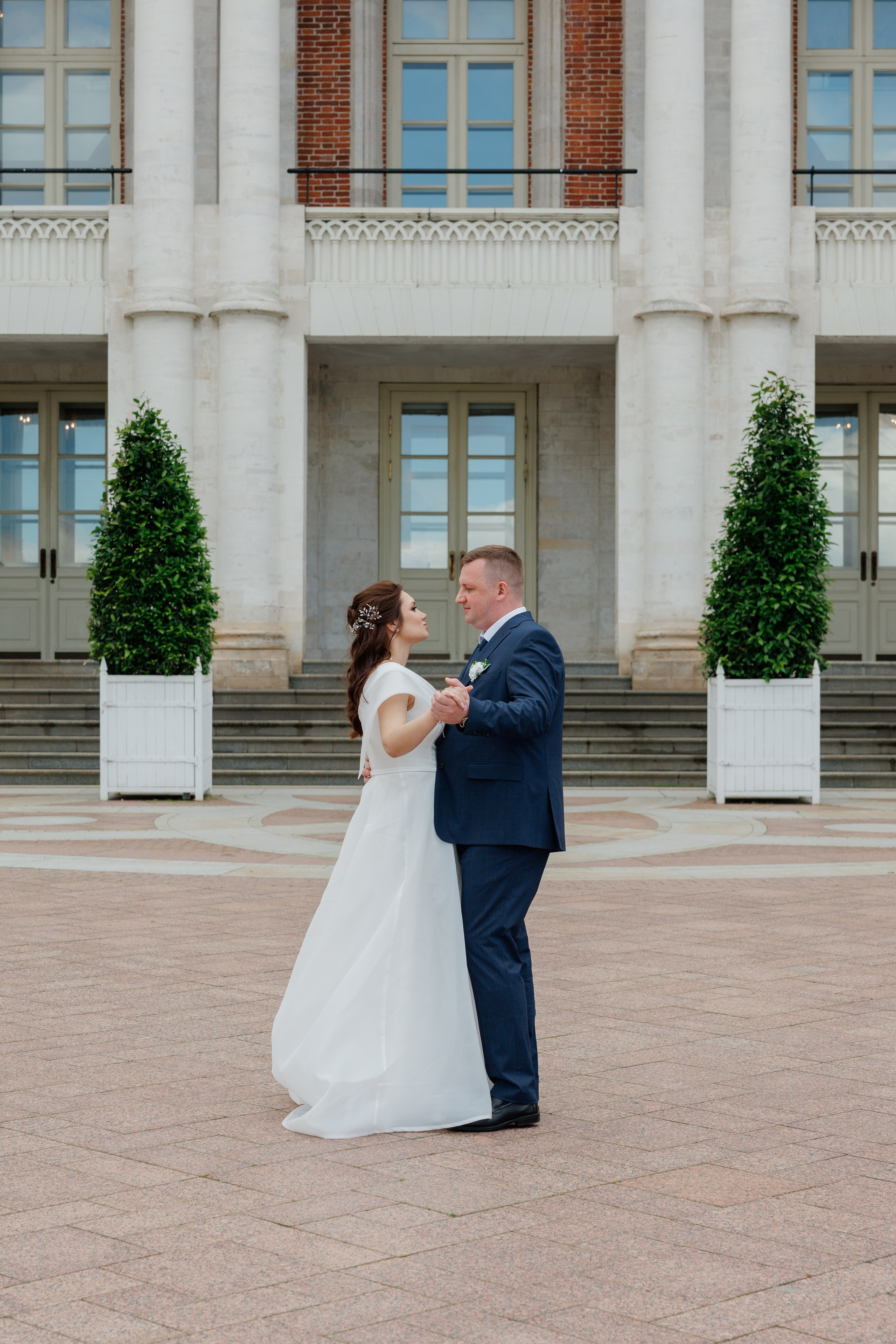 Свадебная фотосессия в Царицыно. Свадебная съёмка в Москве