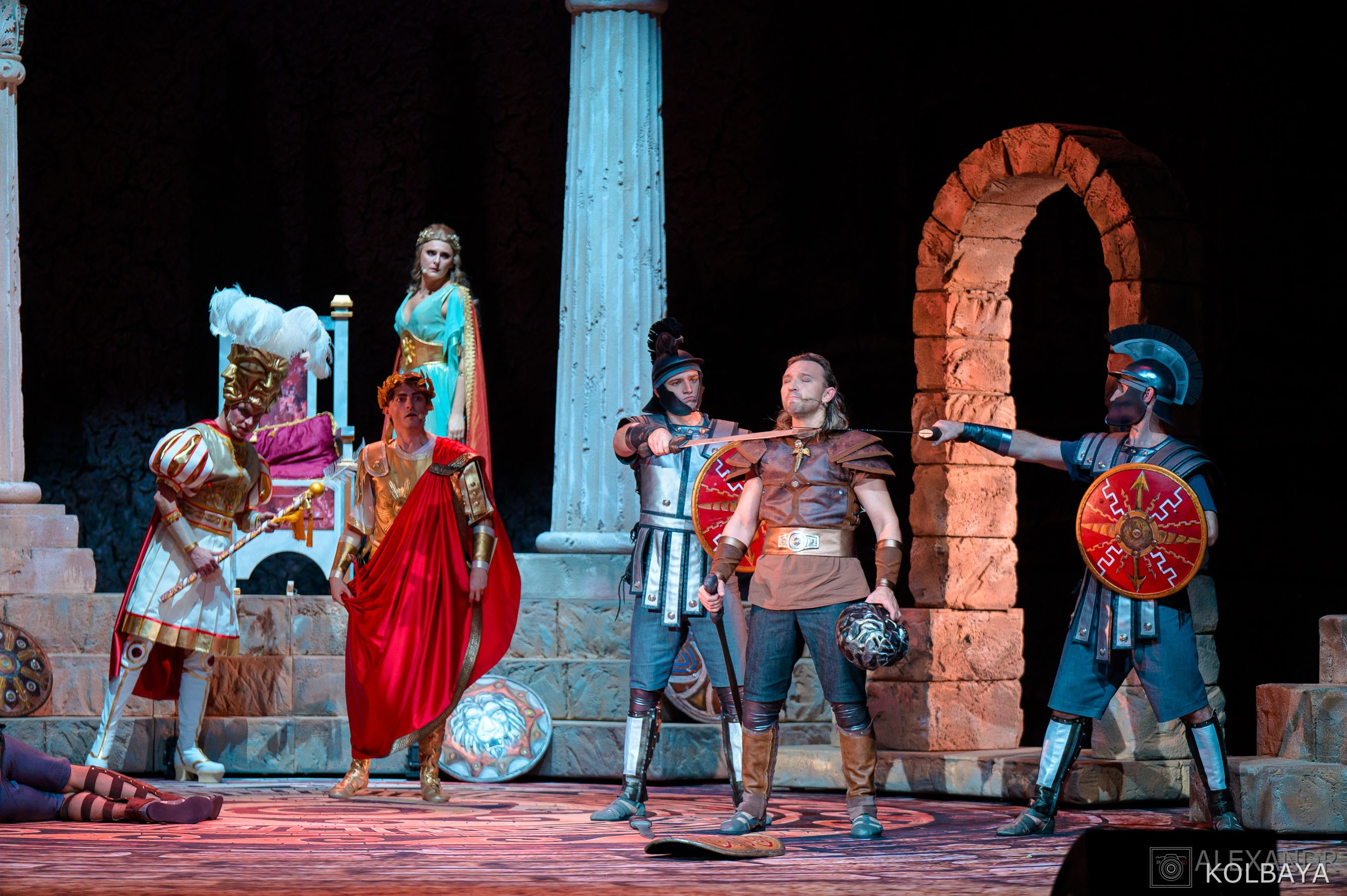 Фоторепортаж со спектакля Гладиатор в Театре Терезы Дуровой. Концертный и театральный репортажный фотограф в Москве Александр Колбая