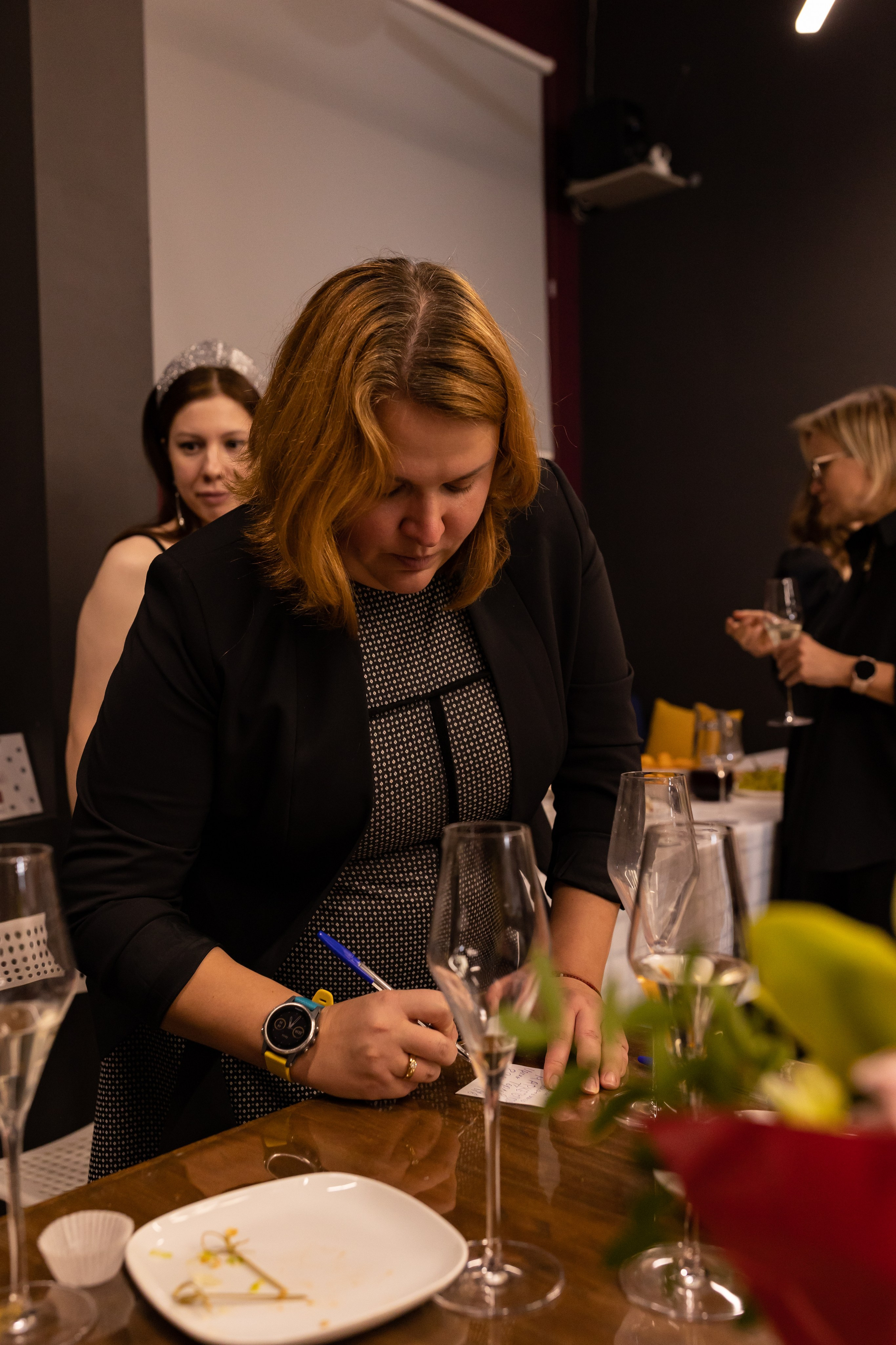 День рождения бизнес клуба «WowWoman». Сказочный фотограф для Вас и Вашей семьи