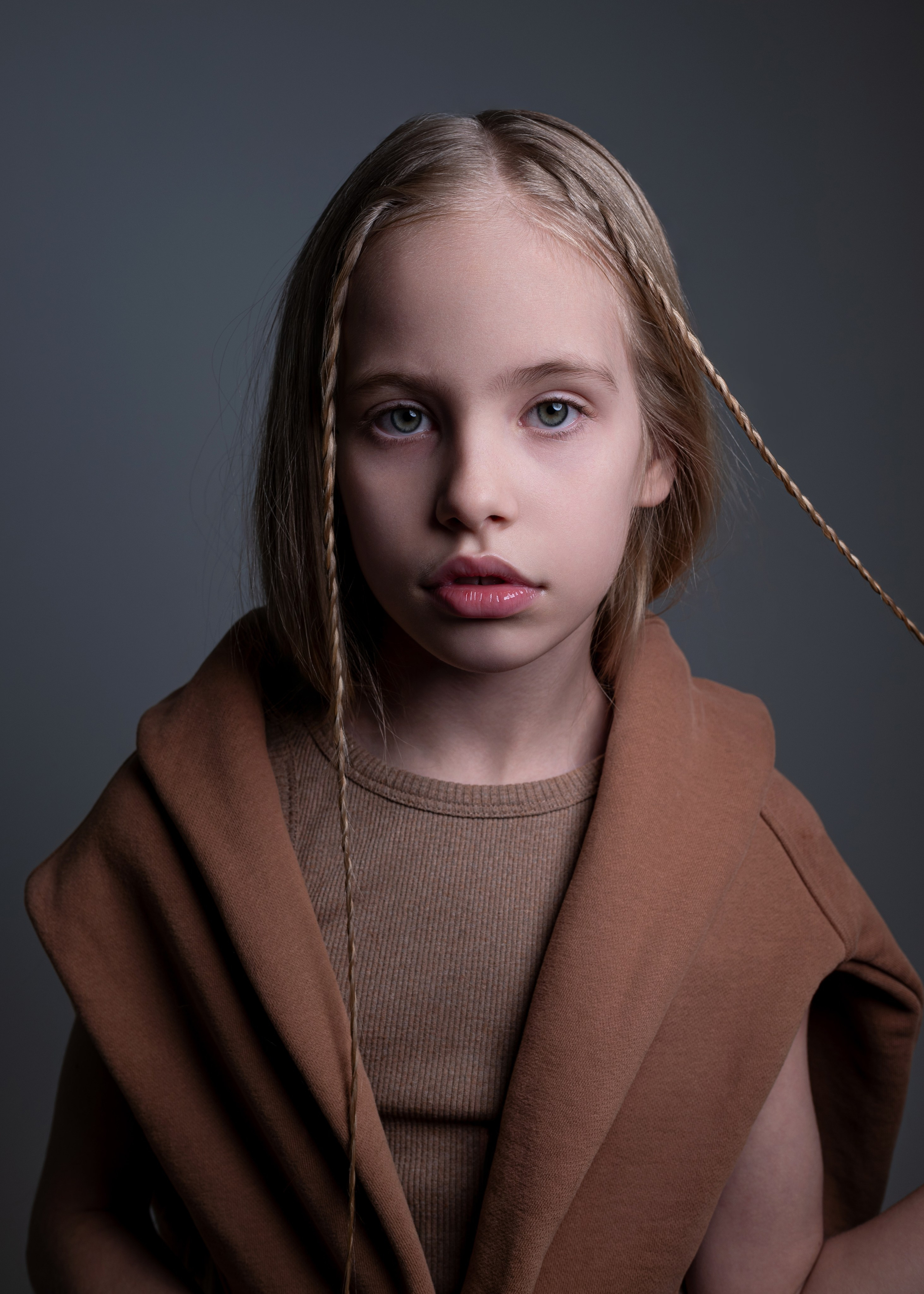 Модельное портфолио. Фотограф Москва Виктория Вишневская актерское / модельное портфолио