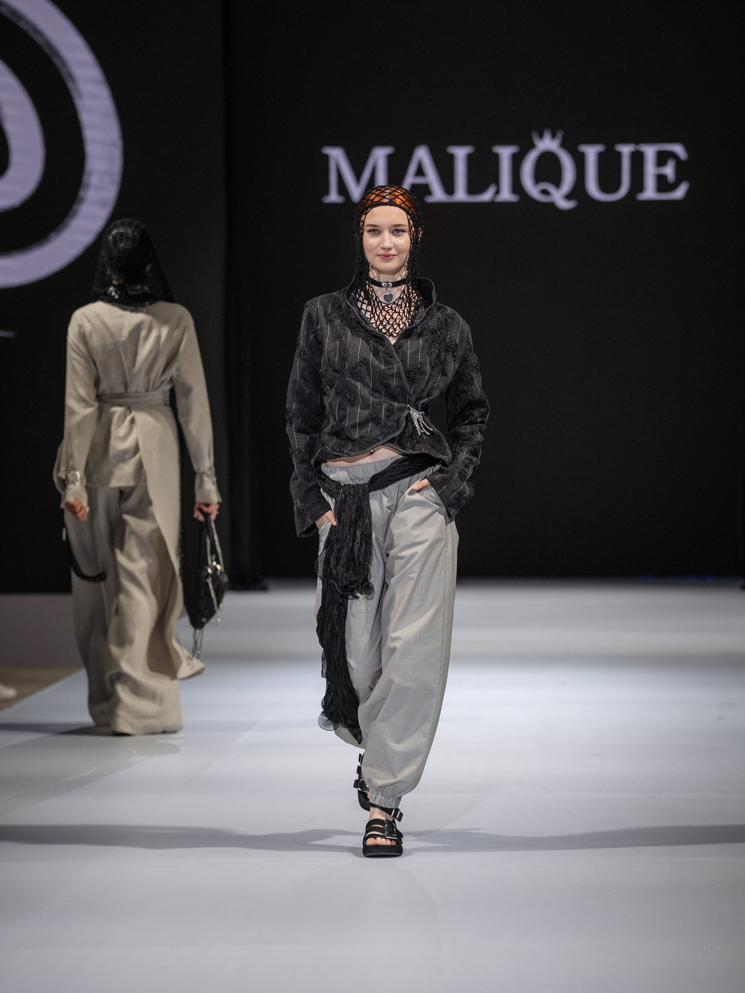 EURASIAN FASHION WEEK Malique. Сайт Алматинского НЮ АРТ, будуар и фэшн фотографа Дениса Карпенко