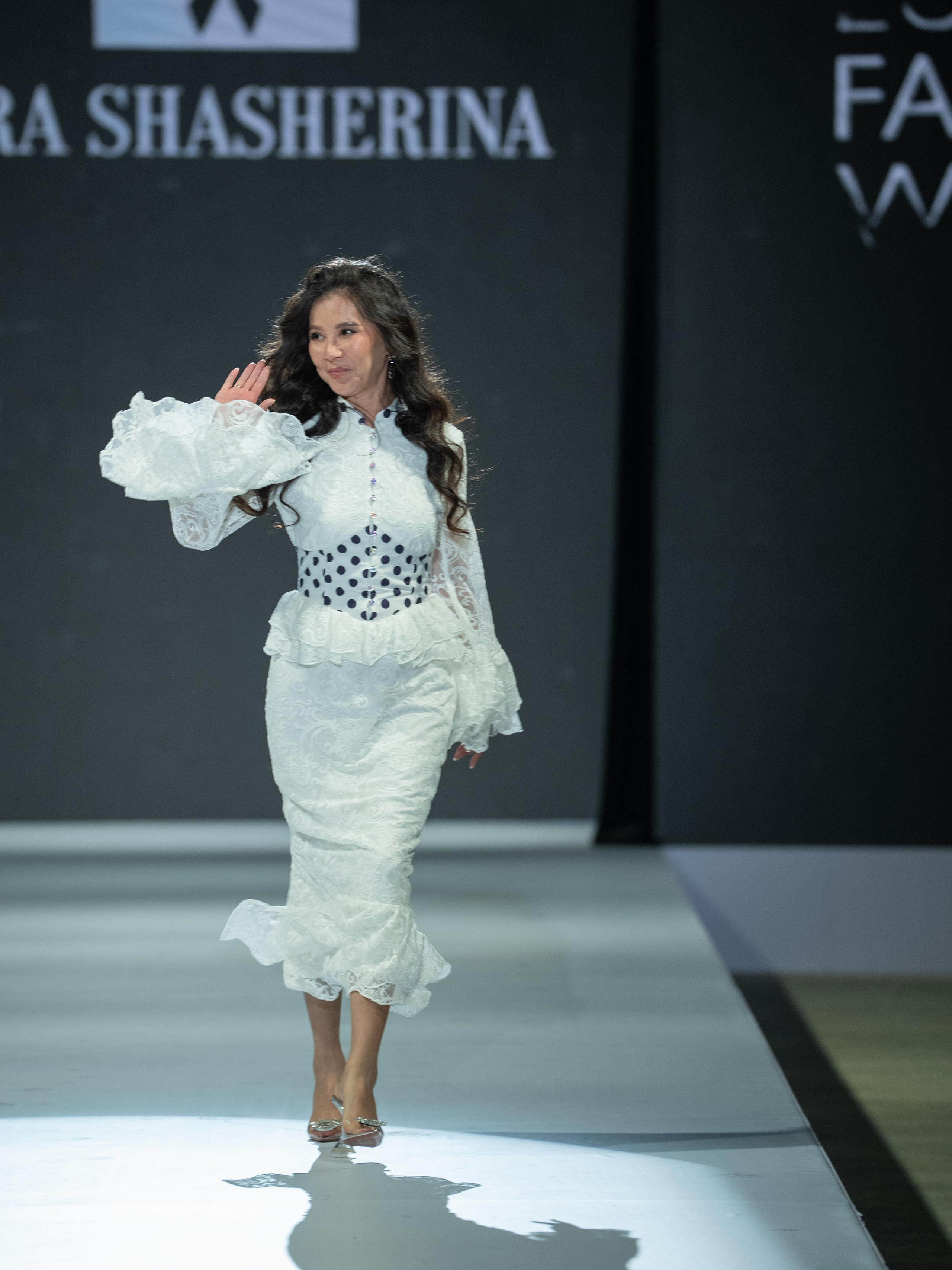EURASIAN FASHION WEEK Vera Shasherina. Сайт Алматинского НЮ АРТ, будуар и фэшн фотографа Дениса Карпенко
