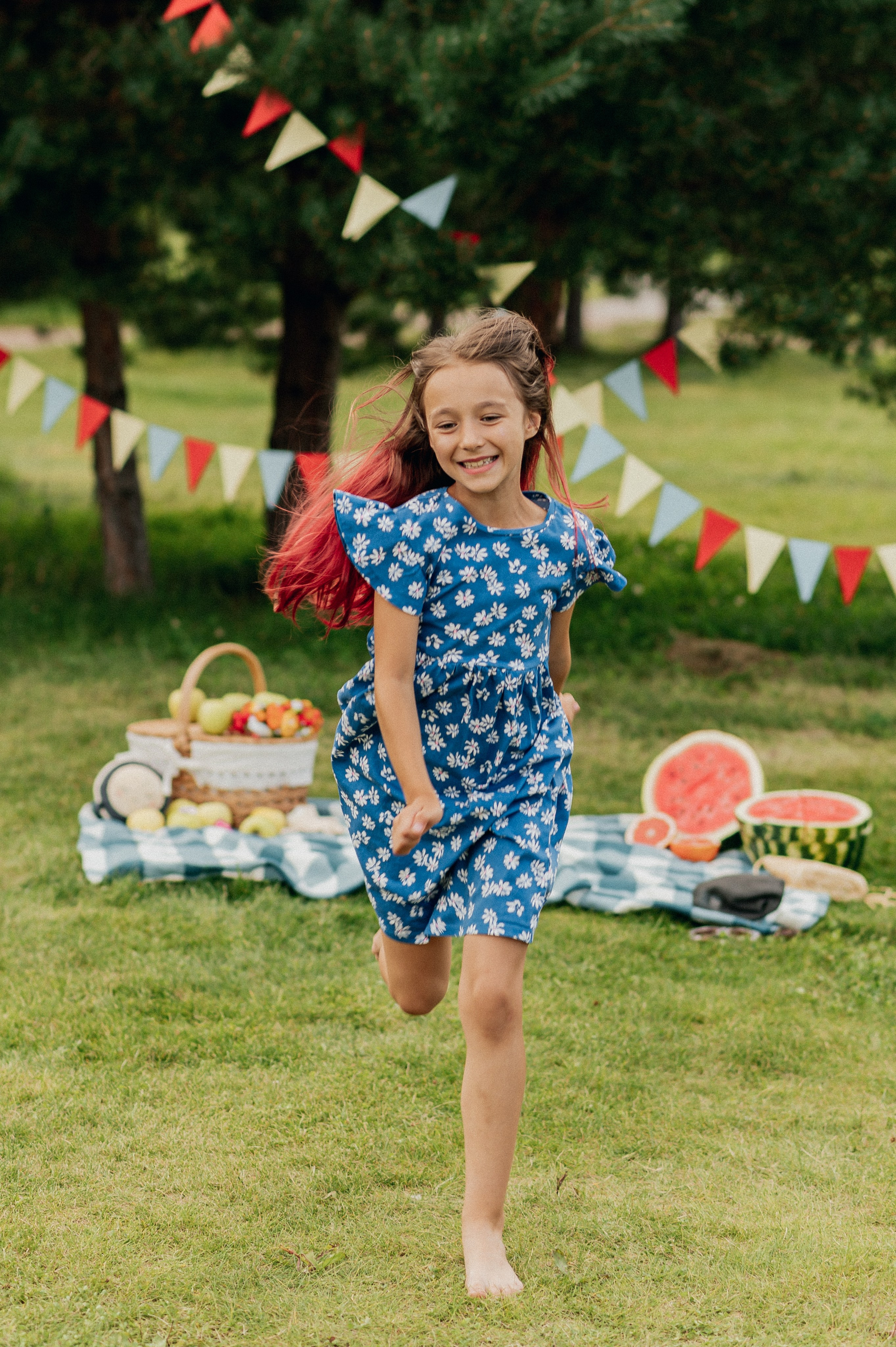 ЛЕТО. ПАРК. АРБУЗ. Профессиональный репортажный, коммерческий фотограф в Санкт-Петербурге