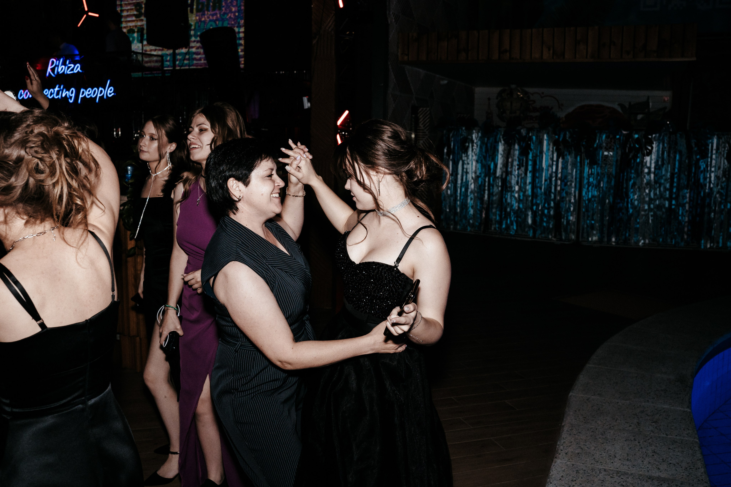 Выпускной «Ribiza». Свадебный фотограф в Симферополе