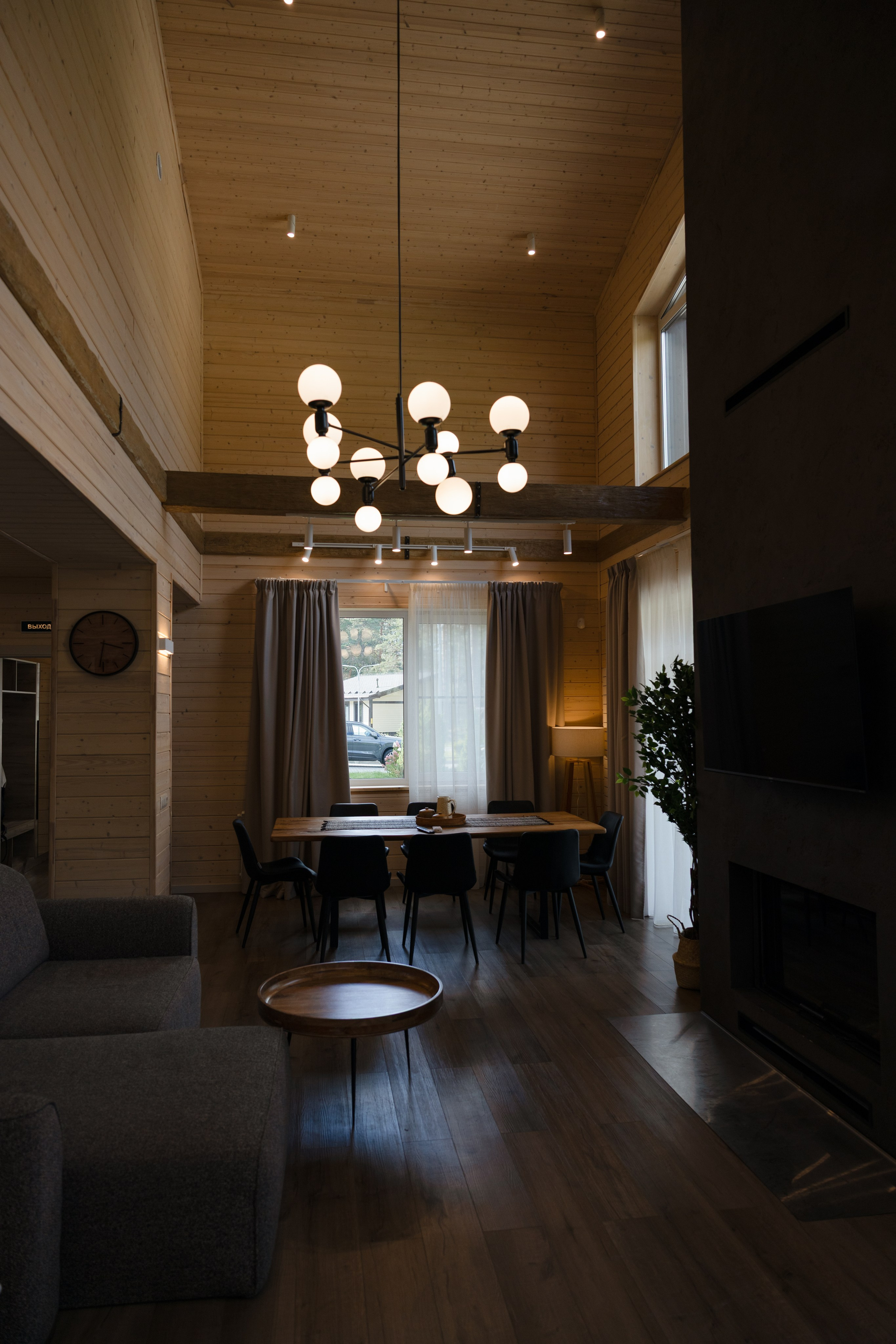 Фото для соцсетей и сайта базы отдыха «Лесная Ривьера». Фотограф в Санкт-Петербурге Вагнер Юлия