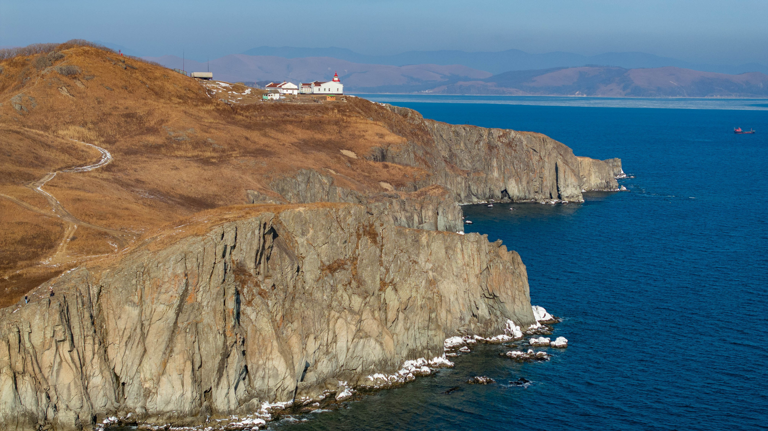 Мыс Брюса. Турист оптимист