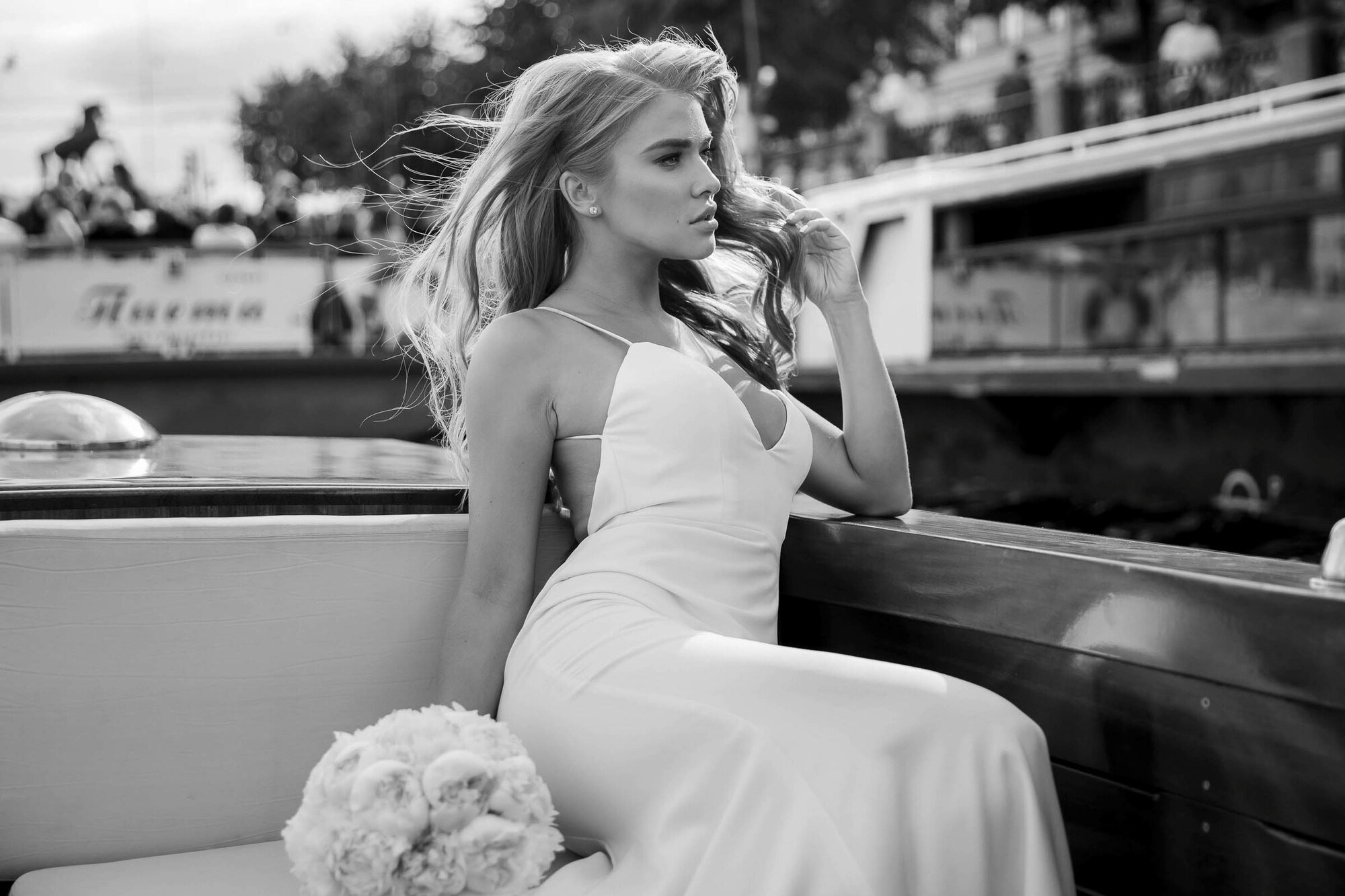 Стильная свадьба со сборами в гостинице Эрмитаж. Свадебный фотограф в Санкт-Петербурге и Москве Андрей Нестеров