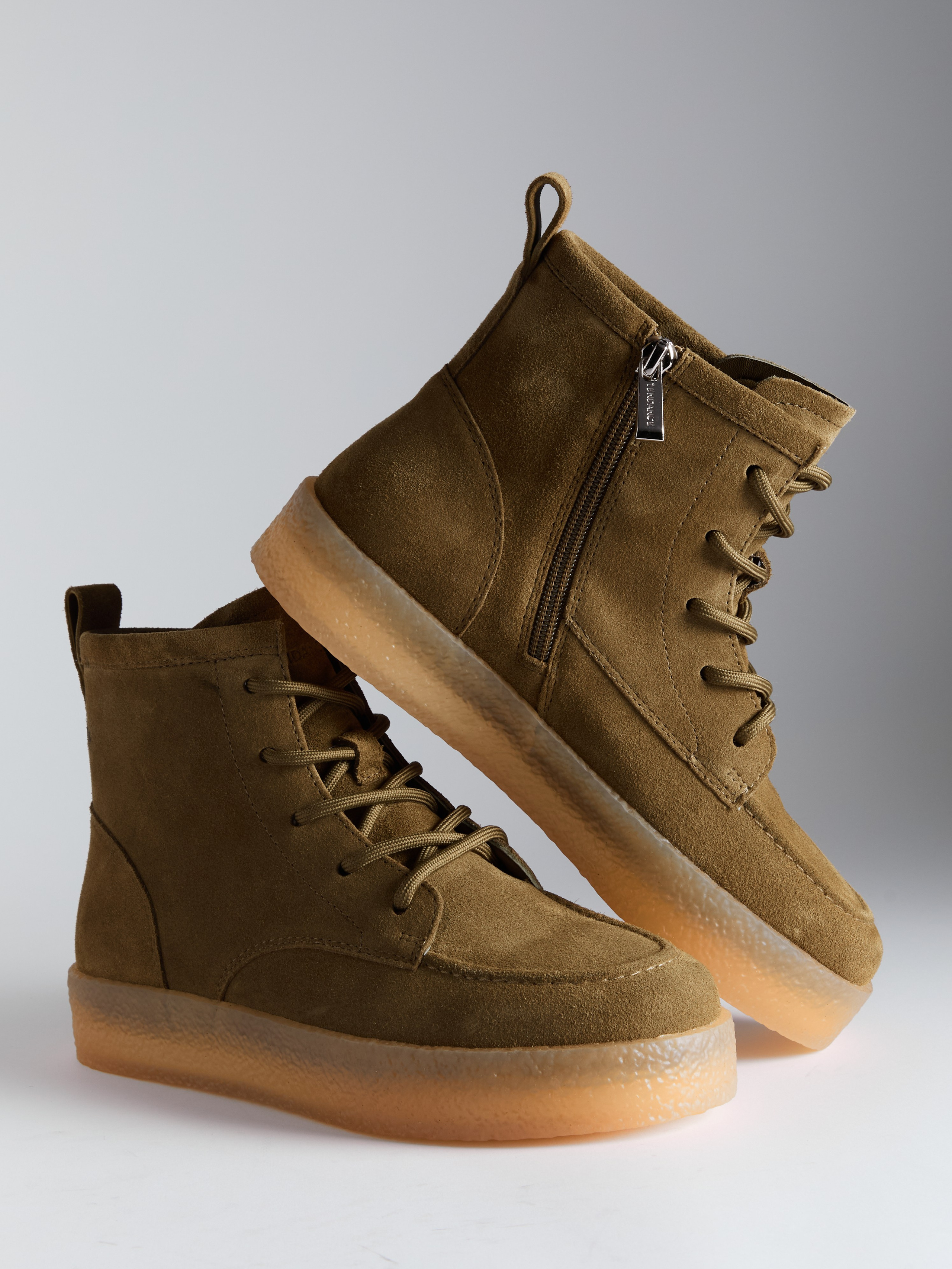 Предметный фотограф в Москве Евгений Шубин