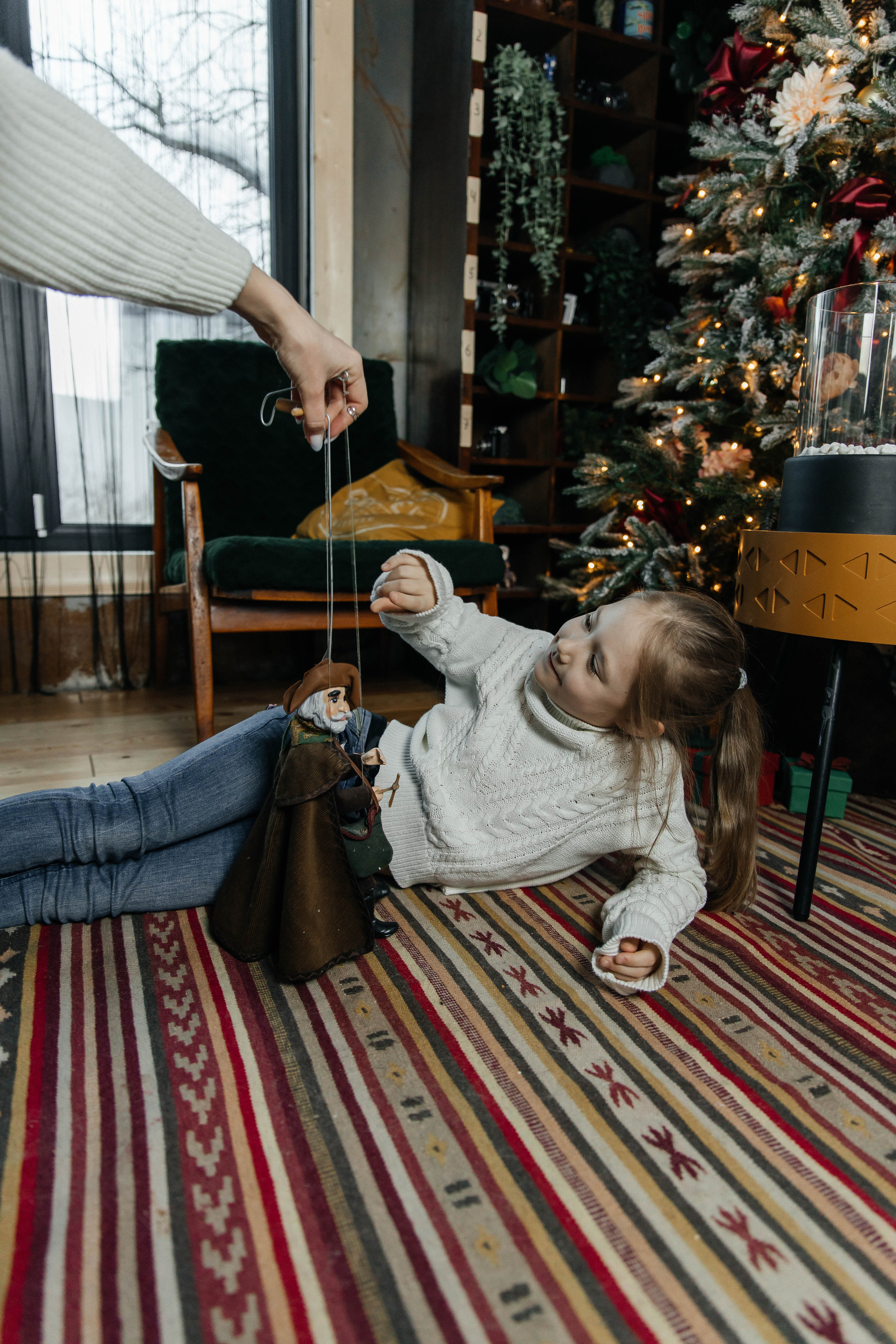 Саша и Захар с детьми. Студия art black house. Фотограф в Красногорске Инна Романова, индивидуальные съемки, лавстори