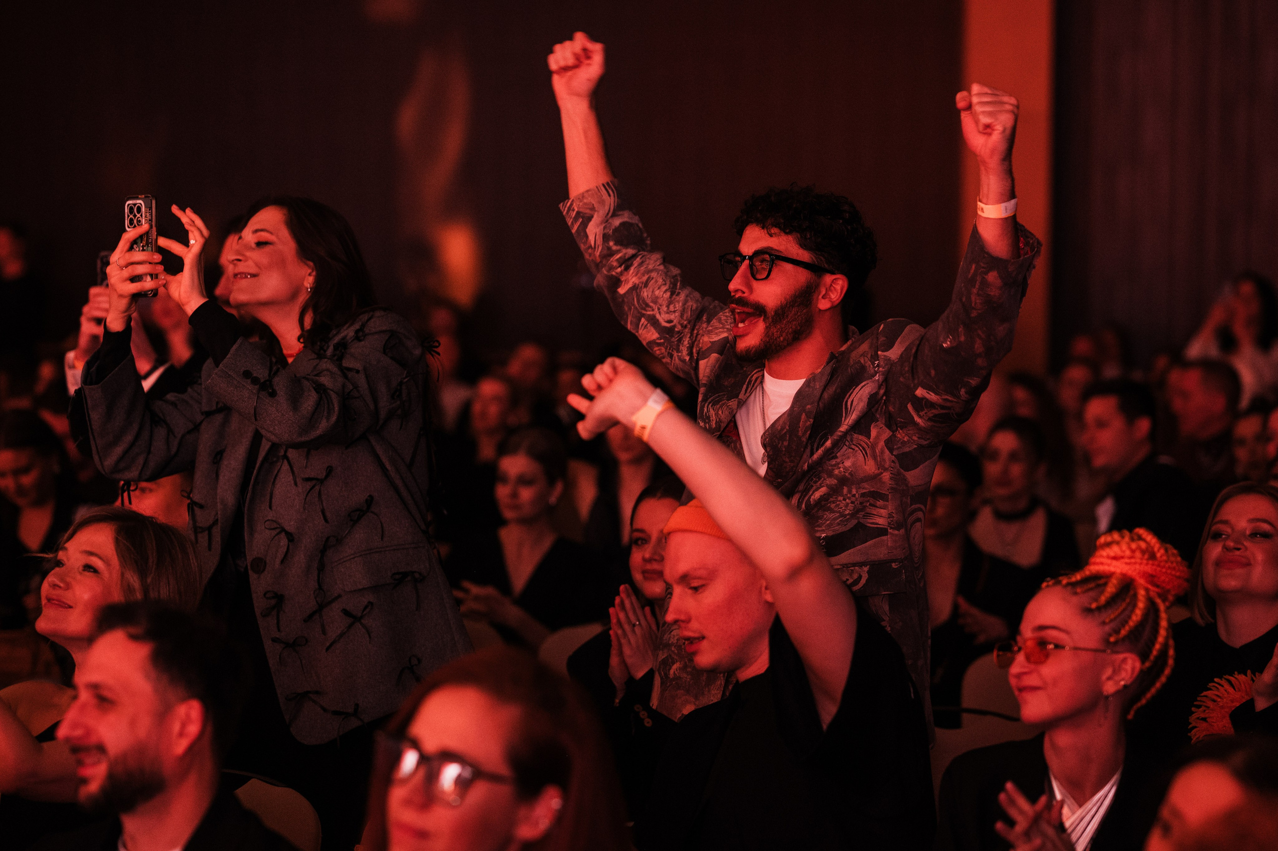 Репортажный фотограф на корпоратив и другие мероприятия. Свадебный и семейный фотограф в Краснодаре Марина Стёпа