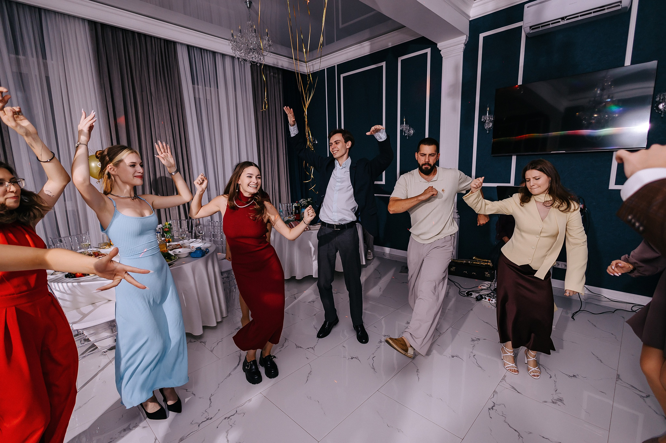 Мгновения. Александр Антонов. Профессиональный свадебный, репортажный фотограф в Москве, Подольске. Фото+Видео на любой праздник