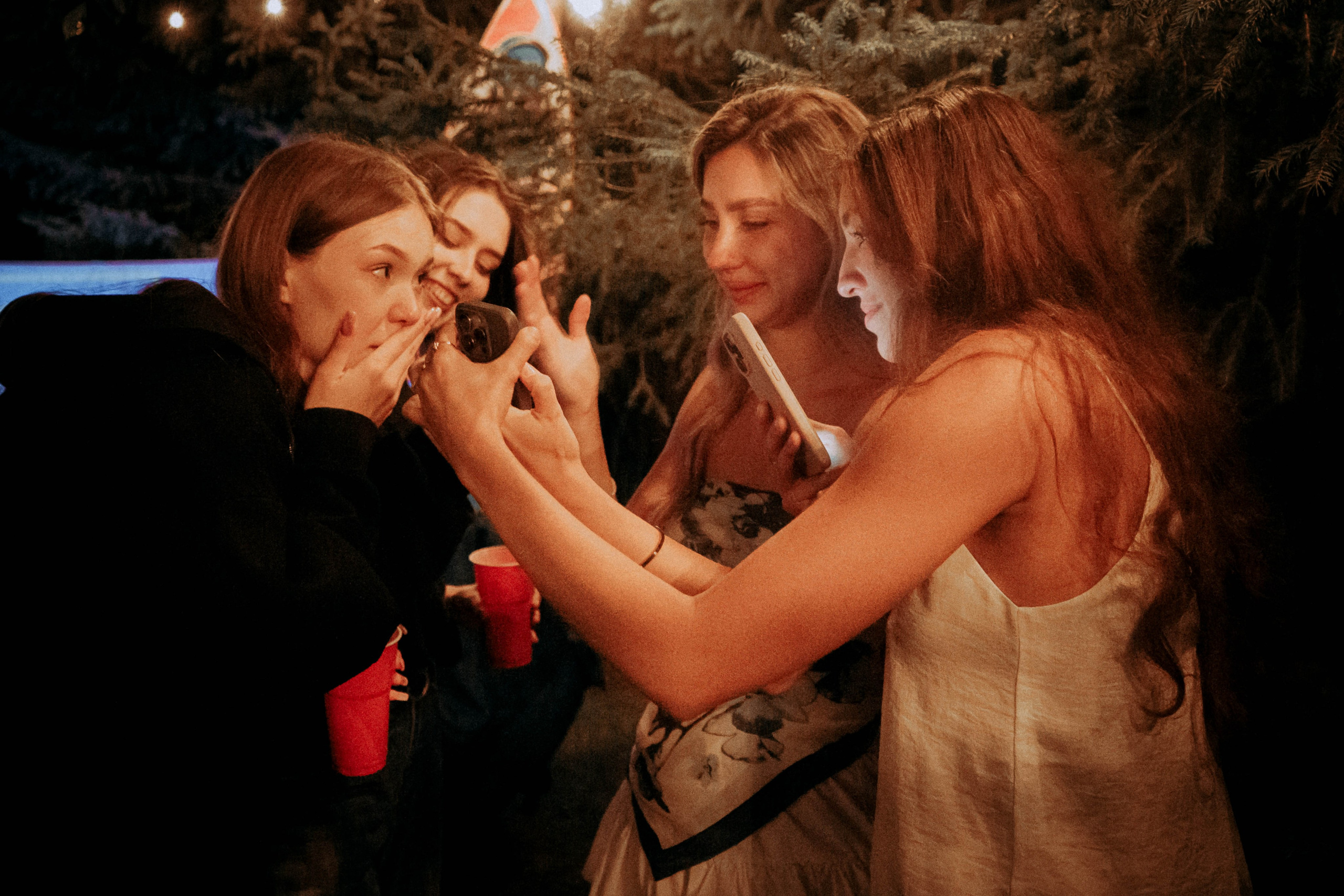 Гавайская вечеринка. Кир Анисин. Режиссер & фотограф