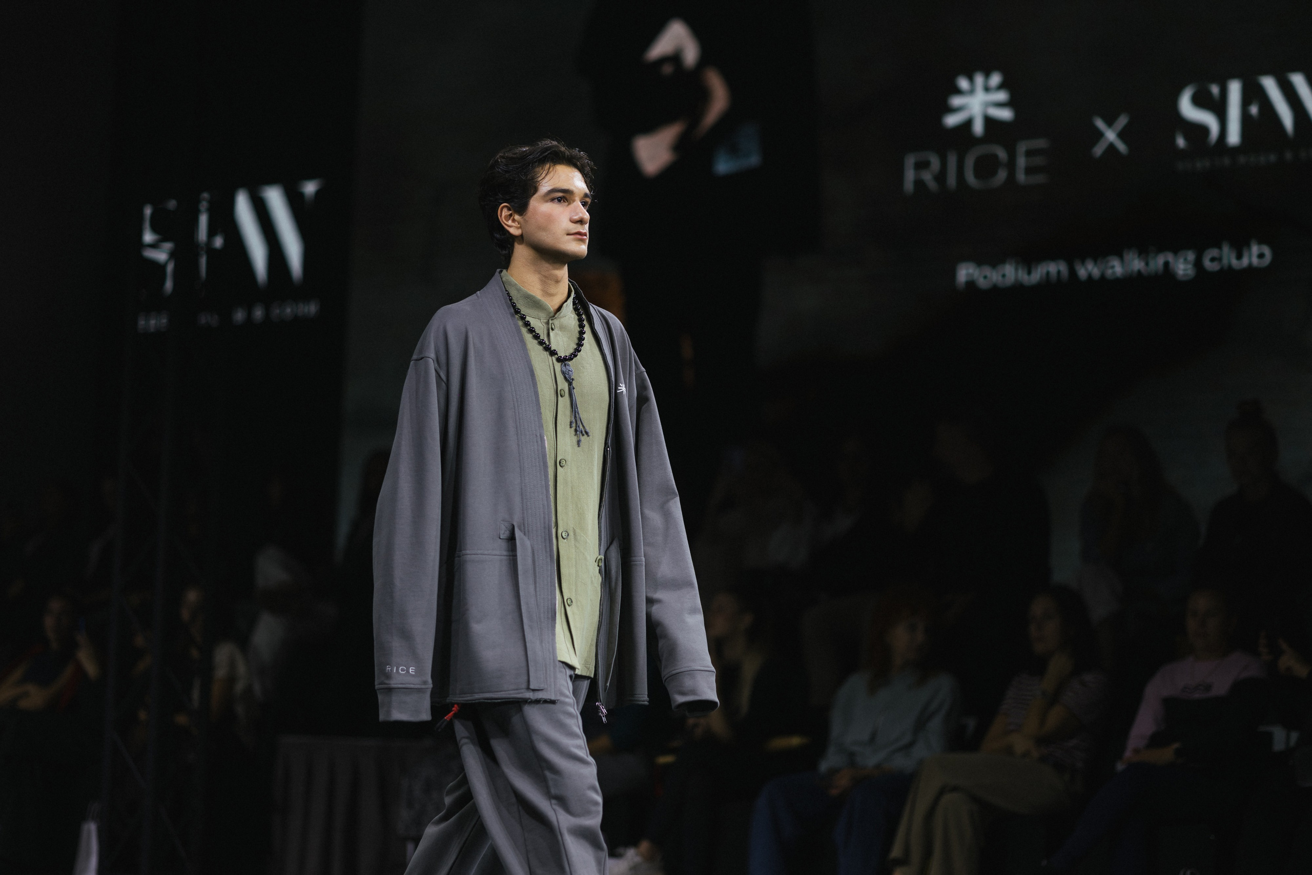 Catwalk. ProVizArt