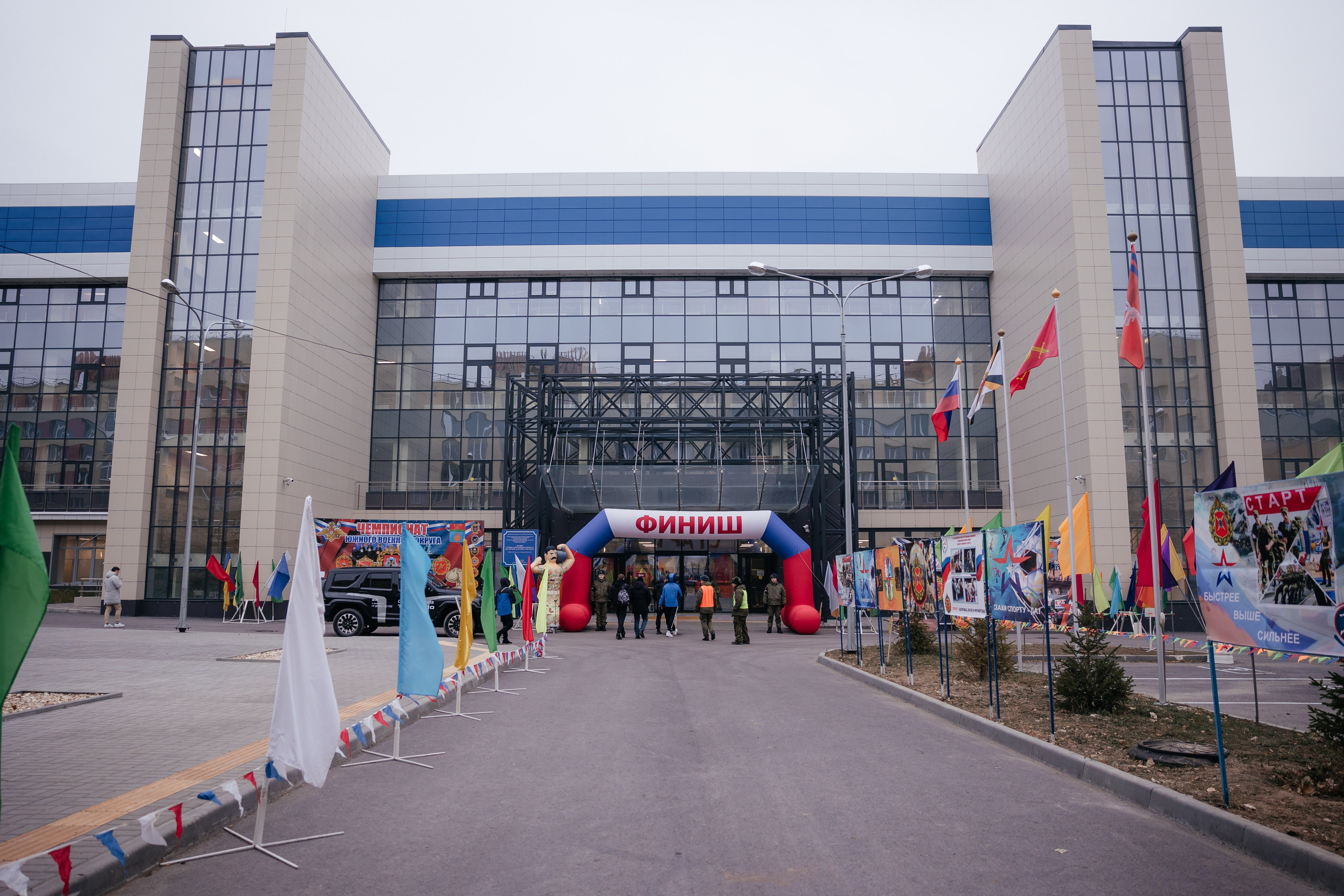 Манеж соревнования. Фотограф Крохин Олег