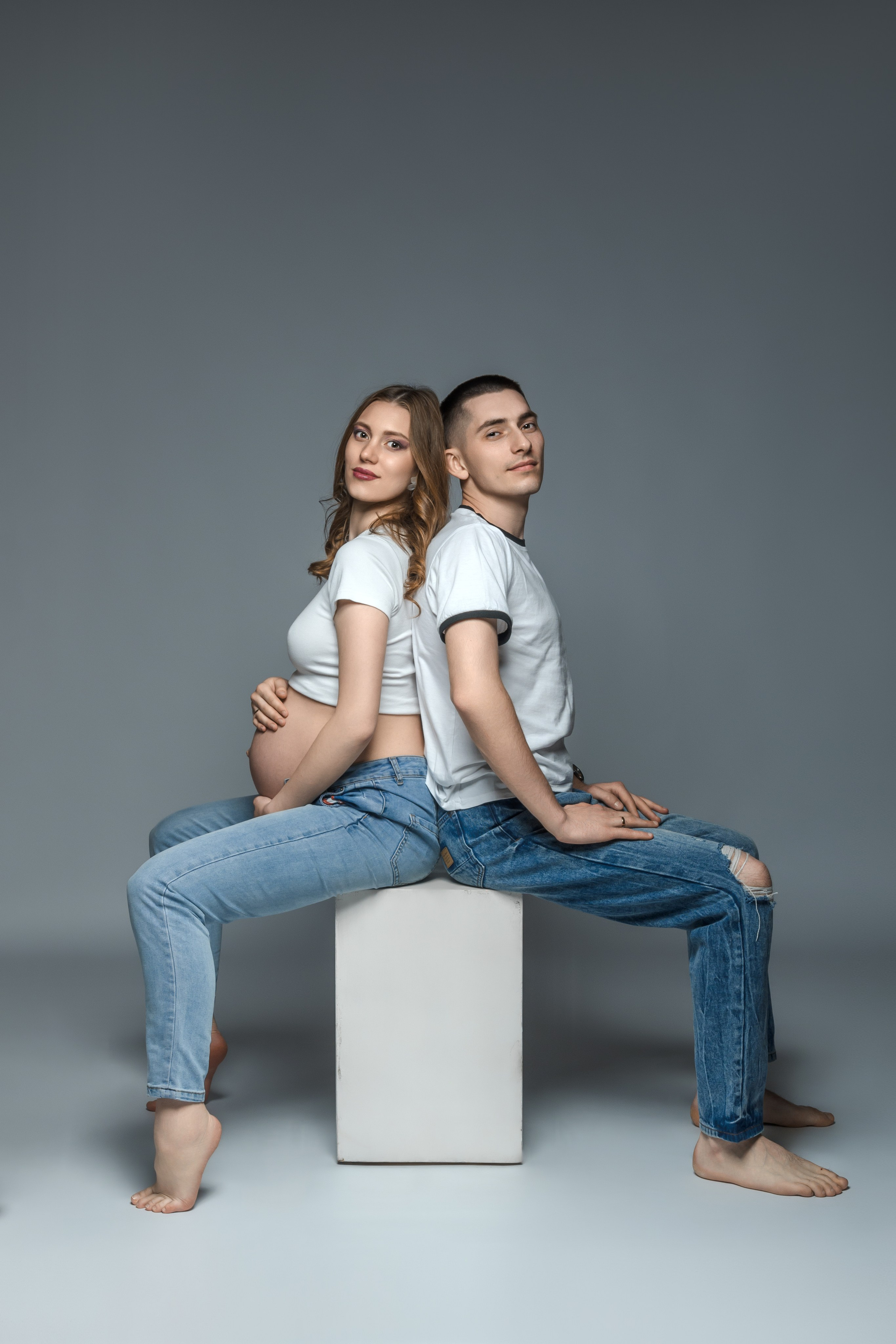 Беременность. Индивидуальные, семейные, студийные съемки в Серпухове и за пределами