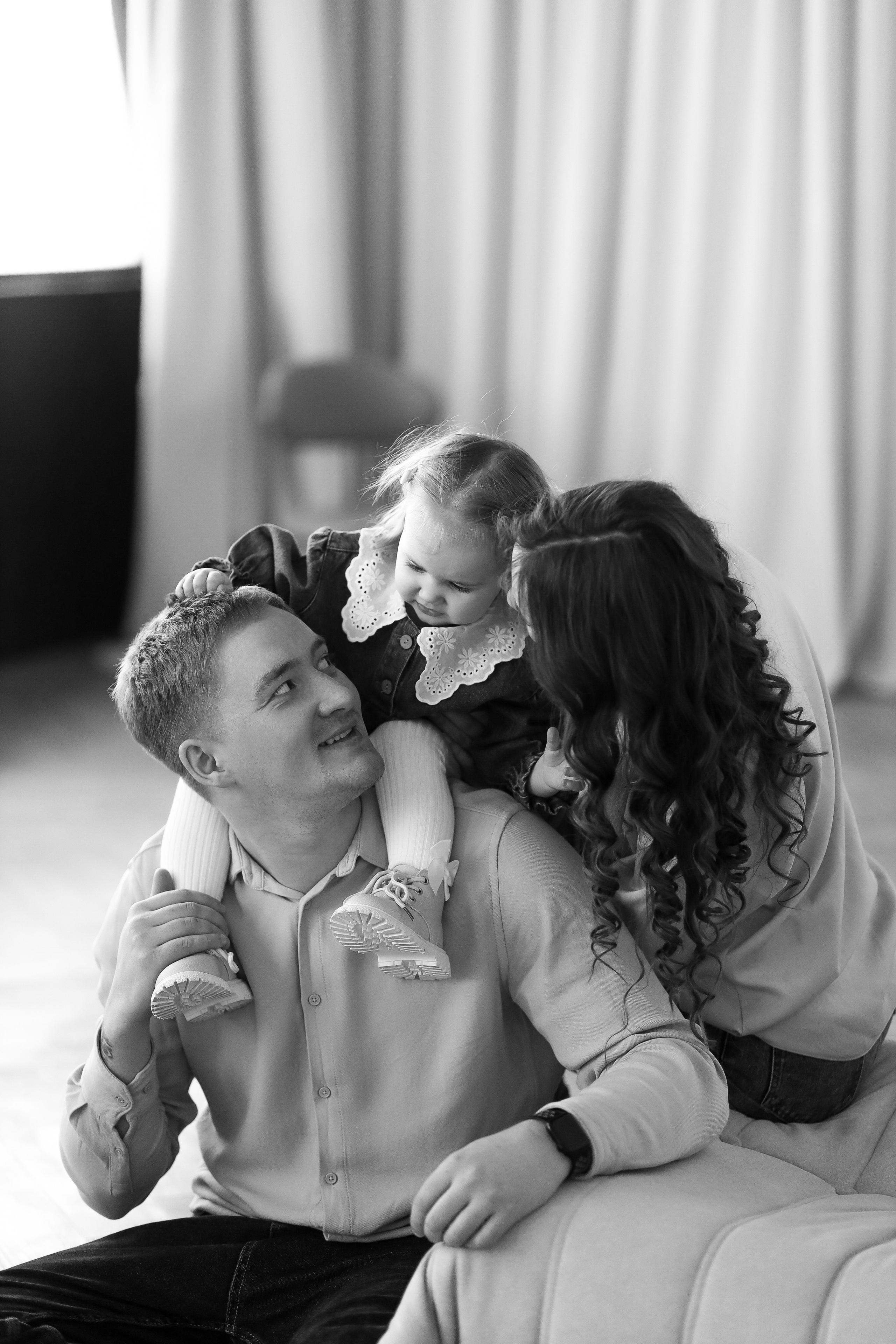 Миша, Вика и малышка Мия. ФОТОГРАФ ХАБАРОВСК АНАСТАСИЯ РАЧЕНКОВА