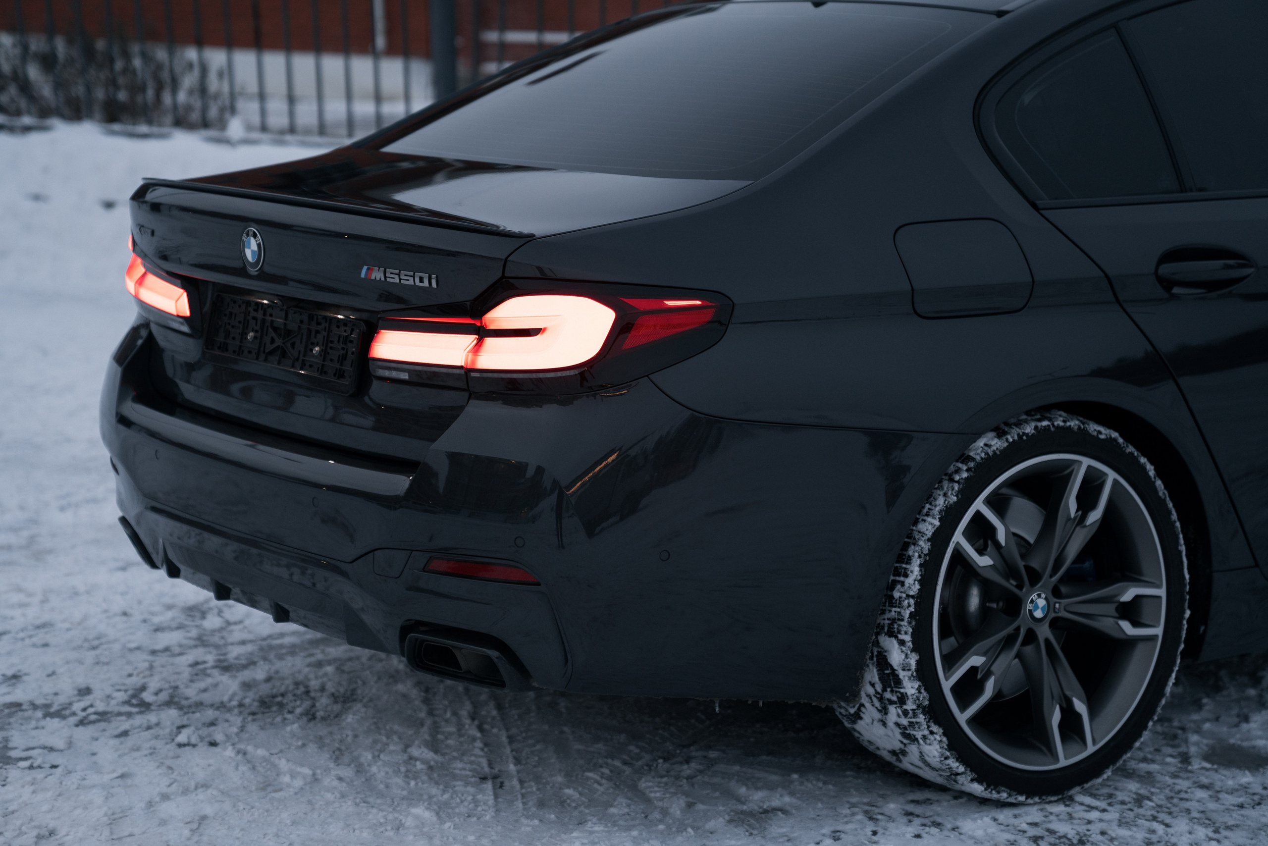 BMW M550i XDrive. Идеальные портреты для соцсетей — Фотограф Ленар