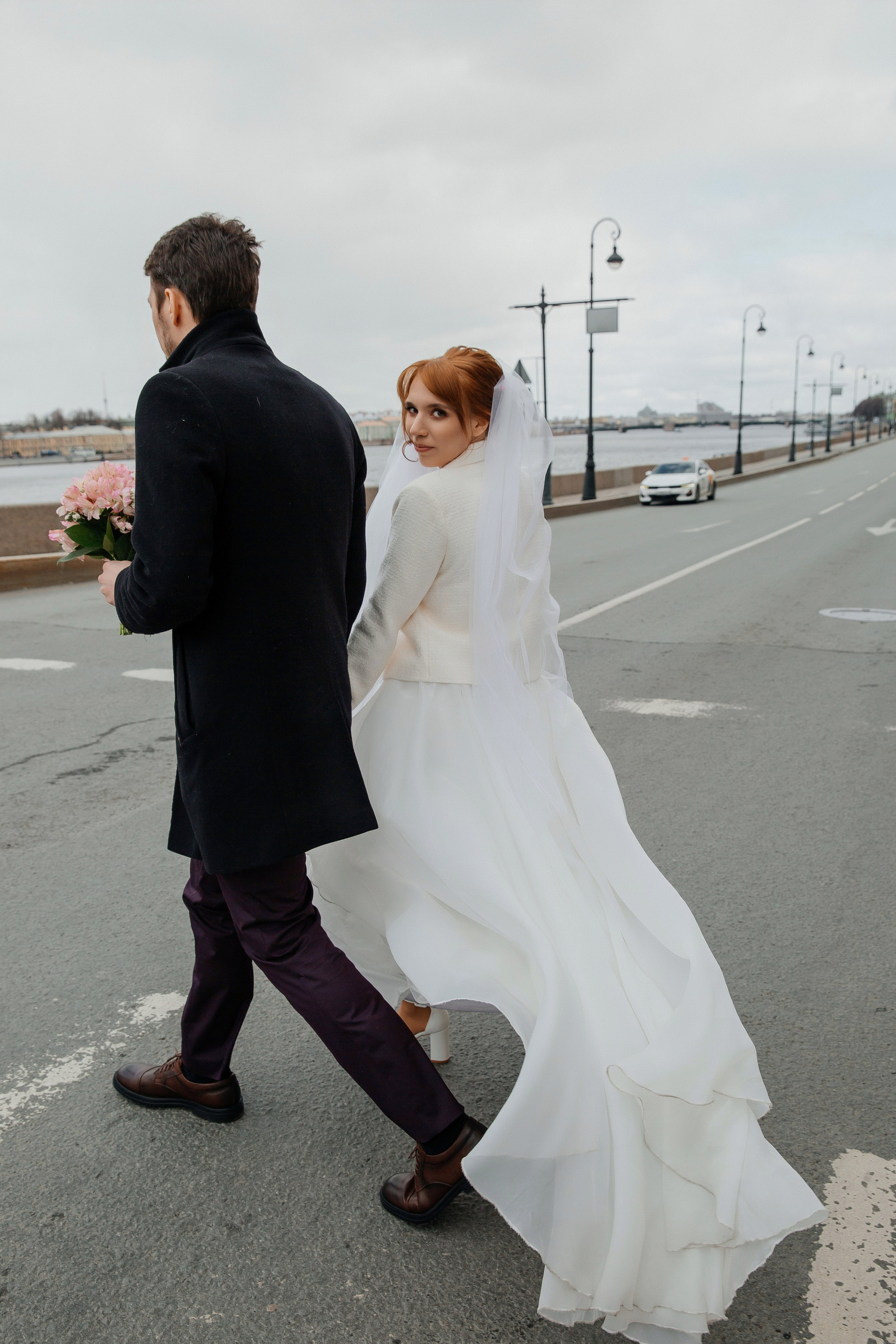 Первый ЗАГС и Фотосессия на Витебском в апреле. Свадебный фотограф в Санкт-Петербурге Вика Стукачева