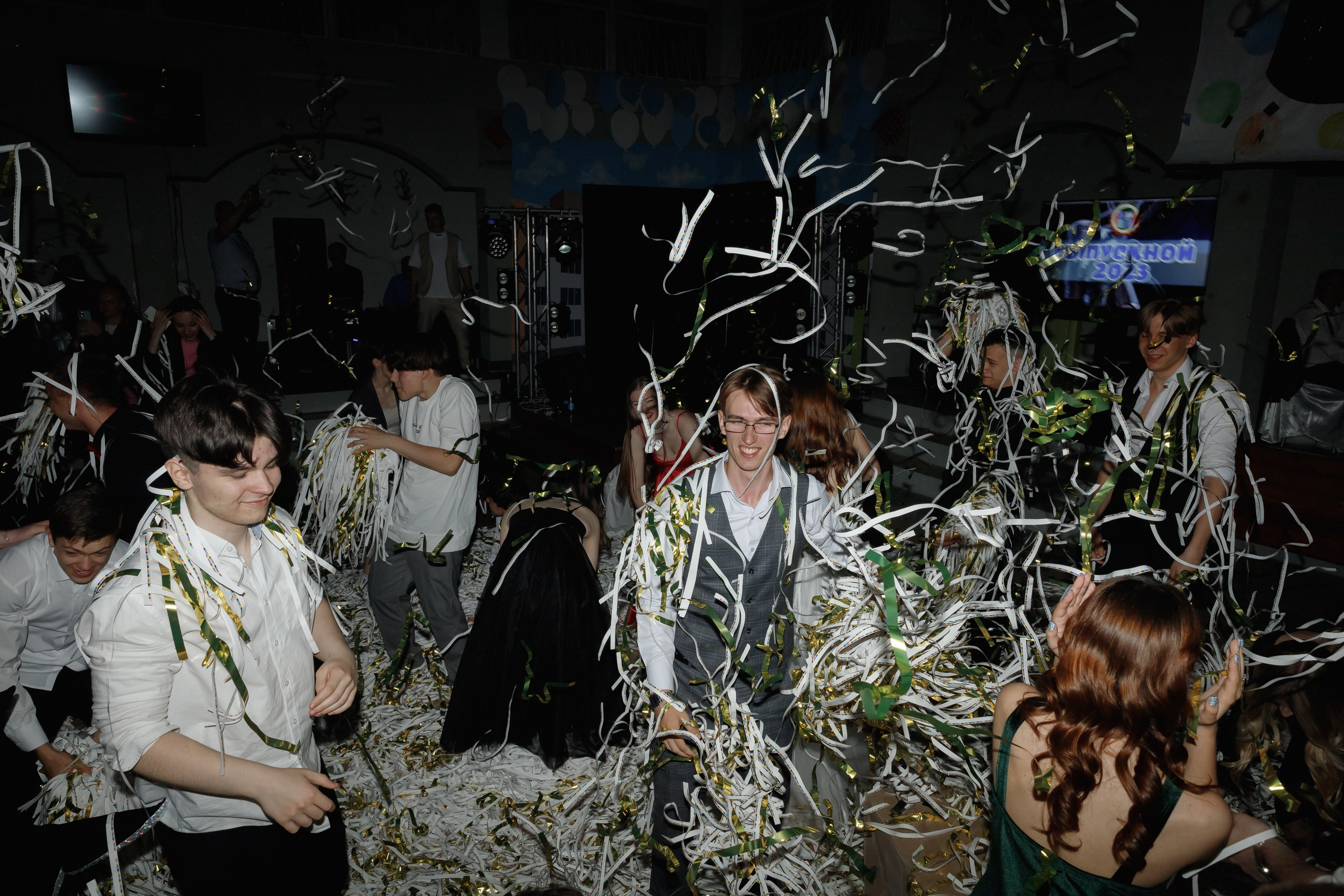 Школьный выпускной 2023 год в Минске. Свадебный фотограф в Минске/Беларуси Сергей Спиридонов