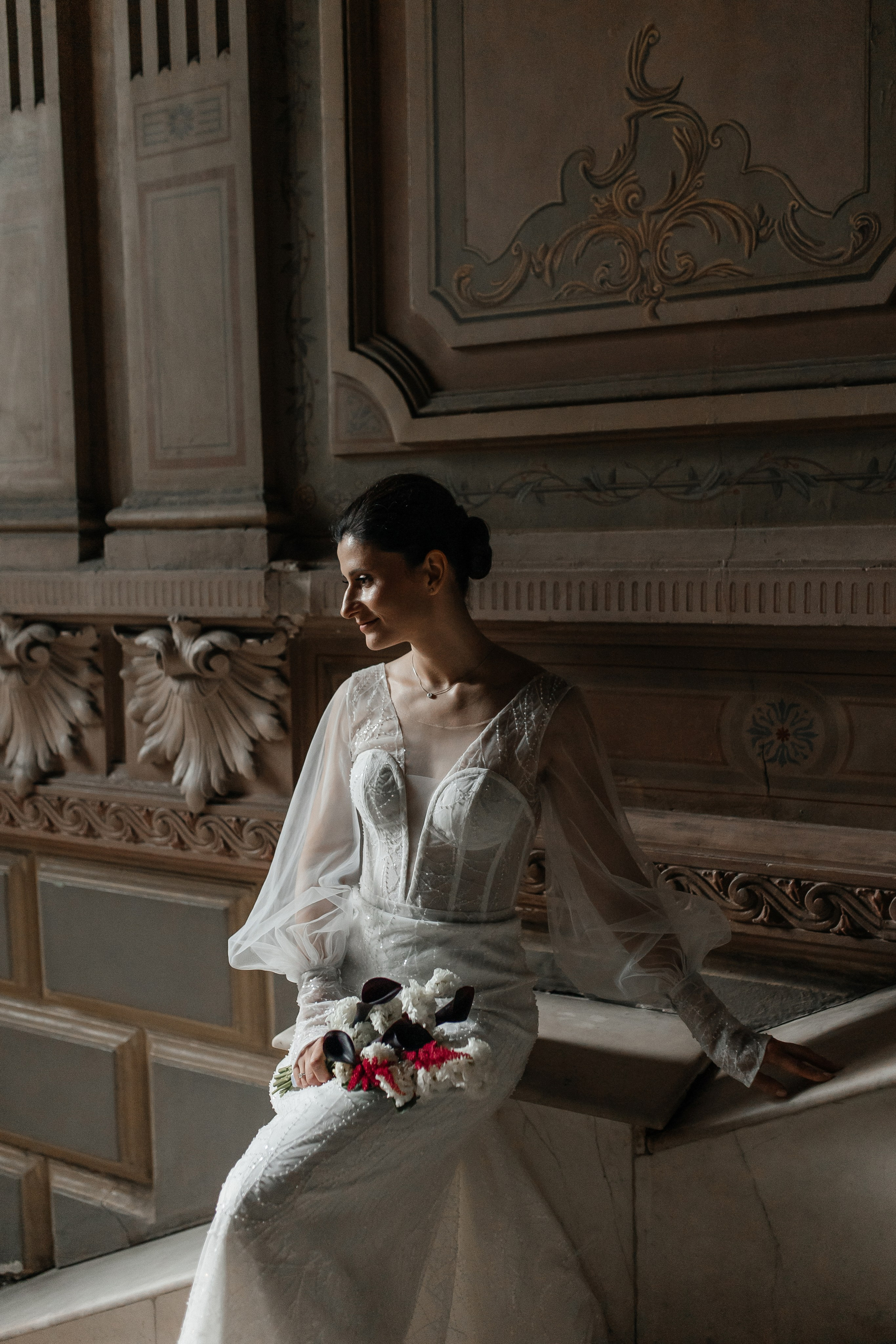 Свадебная фотосессия в особняке в Москве