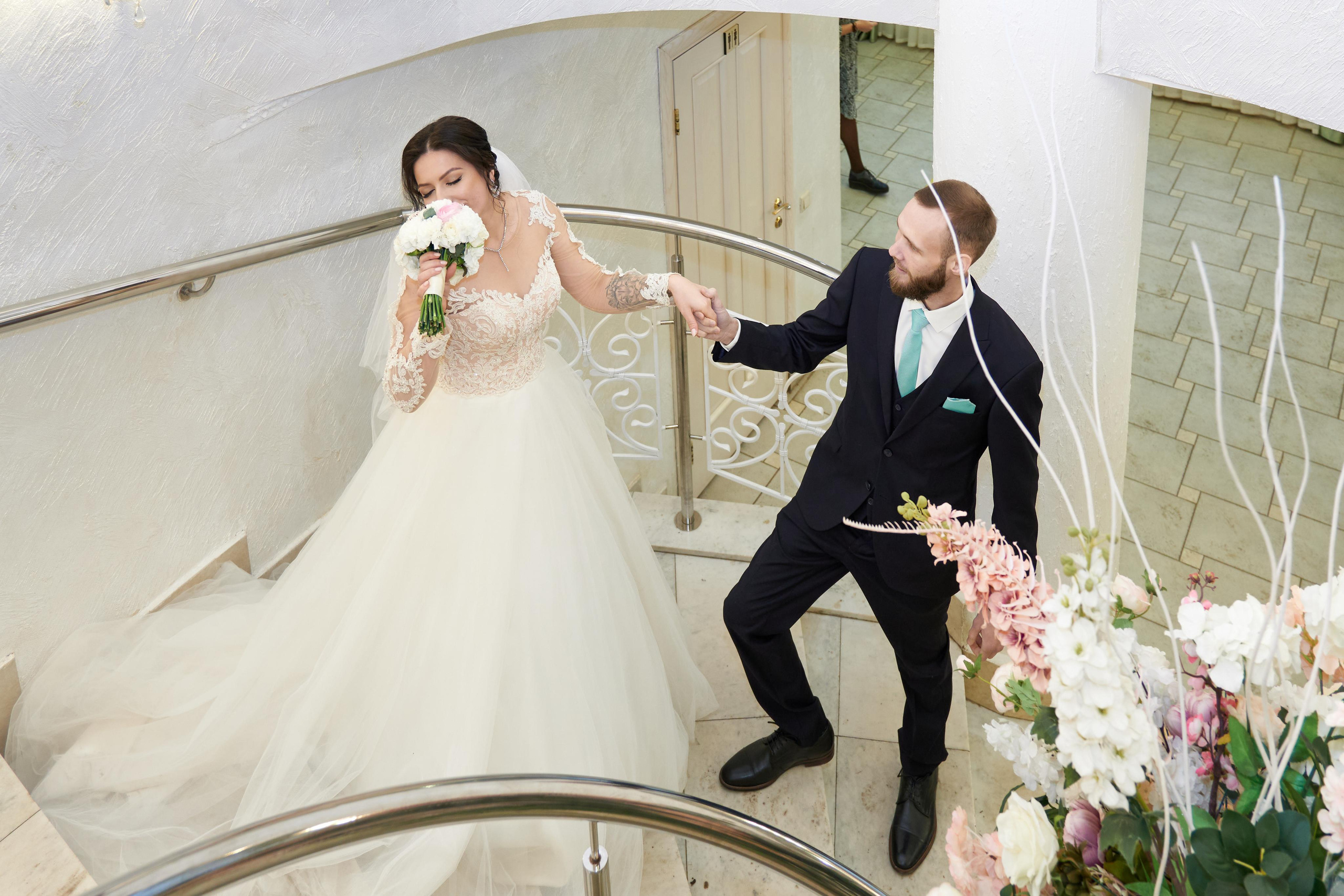 Свадебная фотосессия в интерьерной студии. Семейный фотограф Владимир Просвиркин. г. Самара