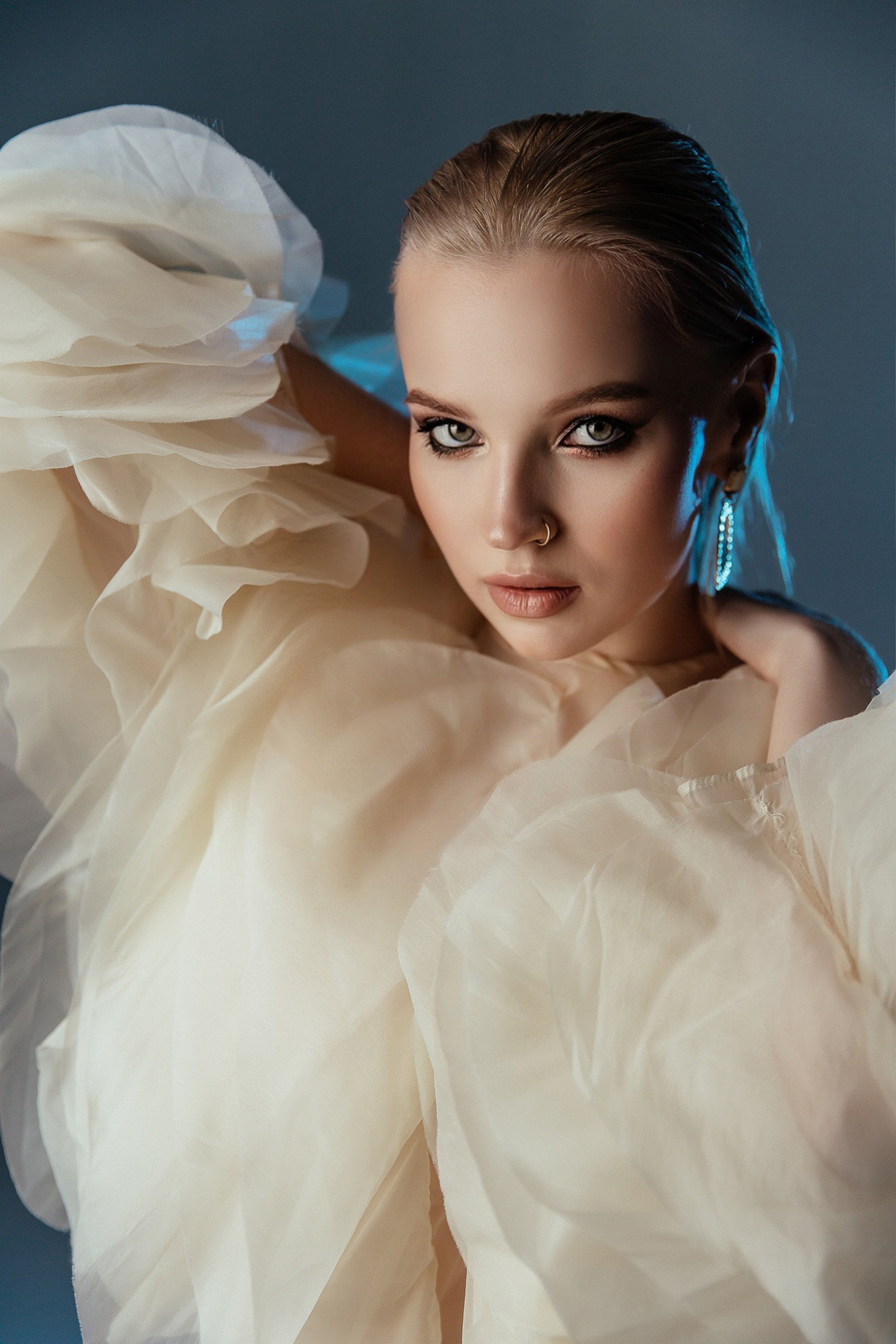 Алена — фотостудия. Камилла — свадебный и женский фотограф в Саратове