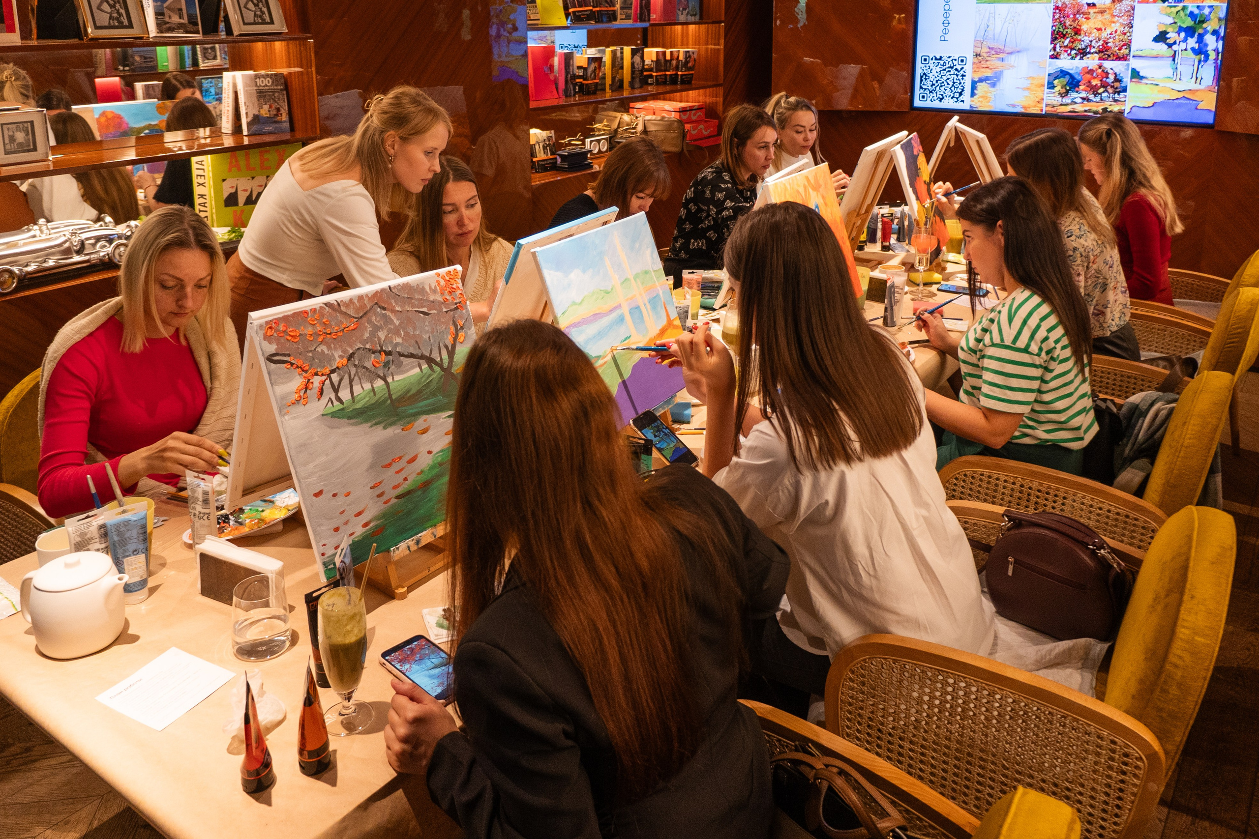 Корпоратив Teach Me Art 3. Портретный фотограф в Москве и Санкт-Петербурге Арина Чех