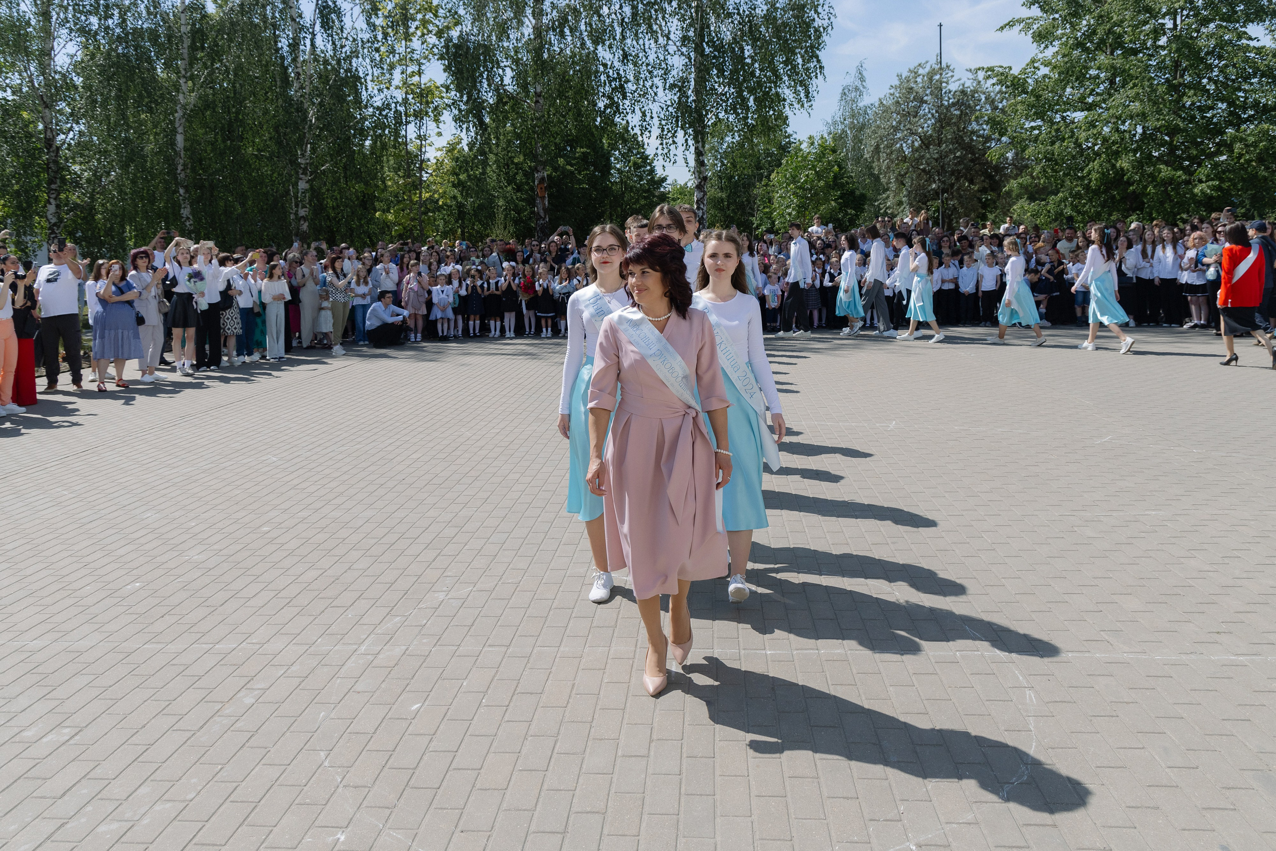 Последний звонок 2024. Свадебный фотограф в Минске/Беларуси Сергей Спиридонов