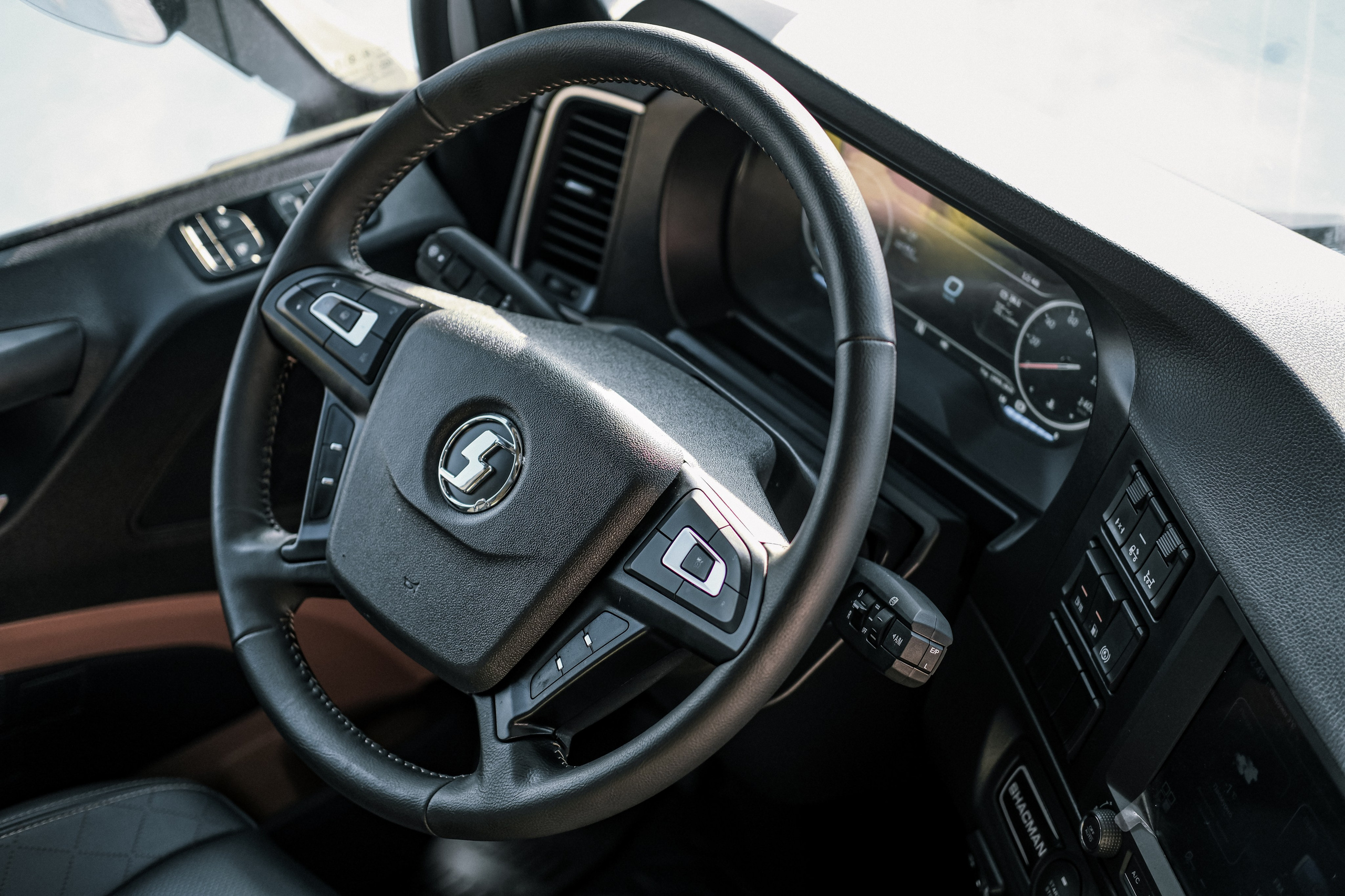 Автомобильный фотограф Чанчин Владимир. Фото и видеосъемка машин в Новосибирске