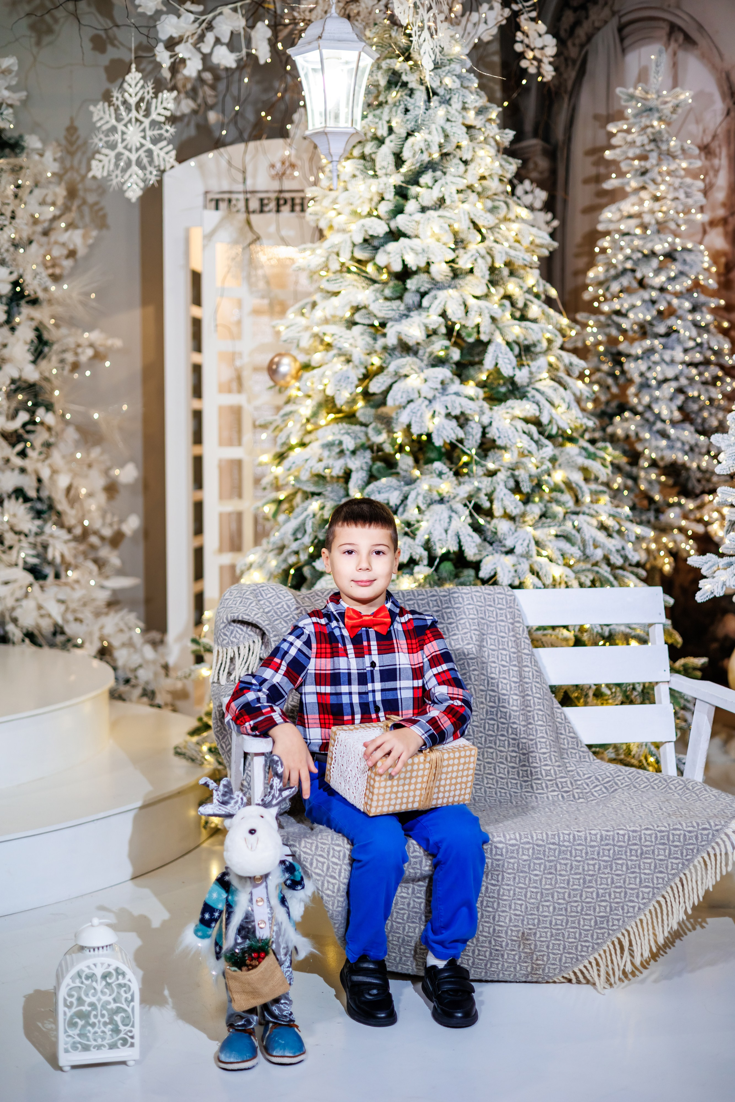 Юля с семьей Новый год 25. Свадебный и семейный фотограф в Армавире