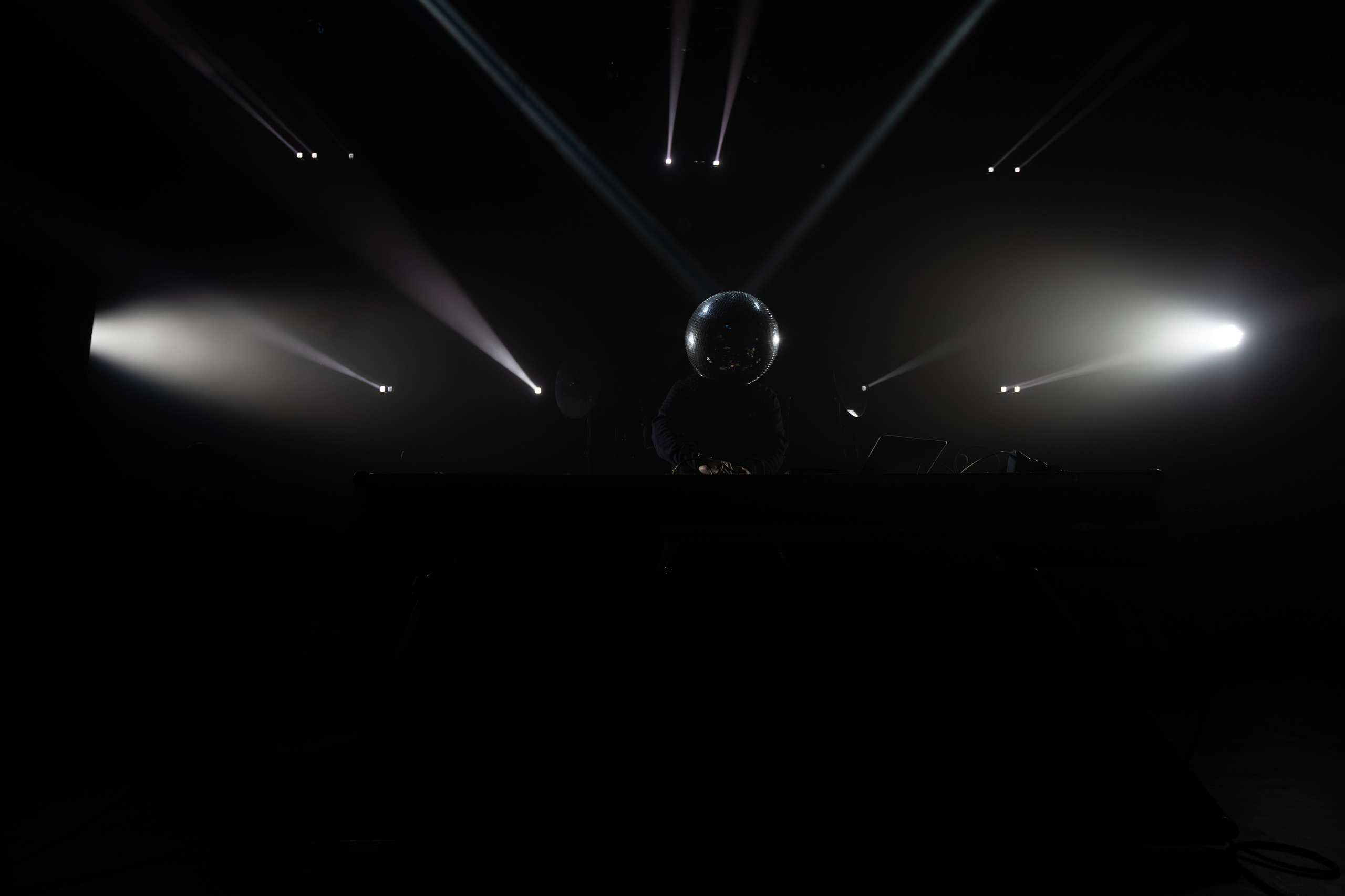 Пневмослон. Санкт-Петербург. Клуб Base. Концерт пневмослона в санкт-петербурге. спб. 2026