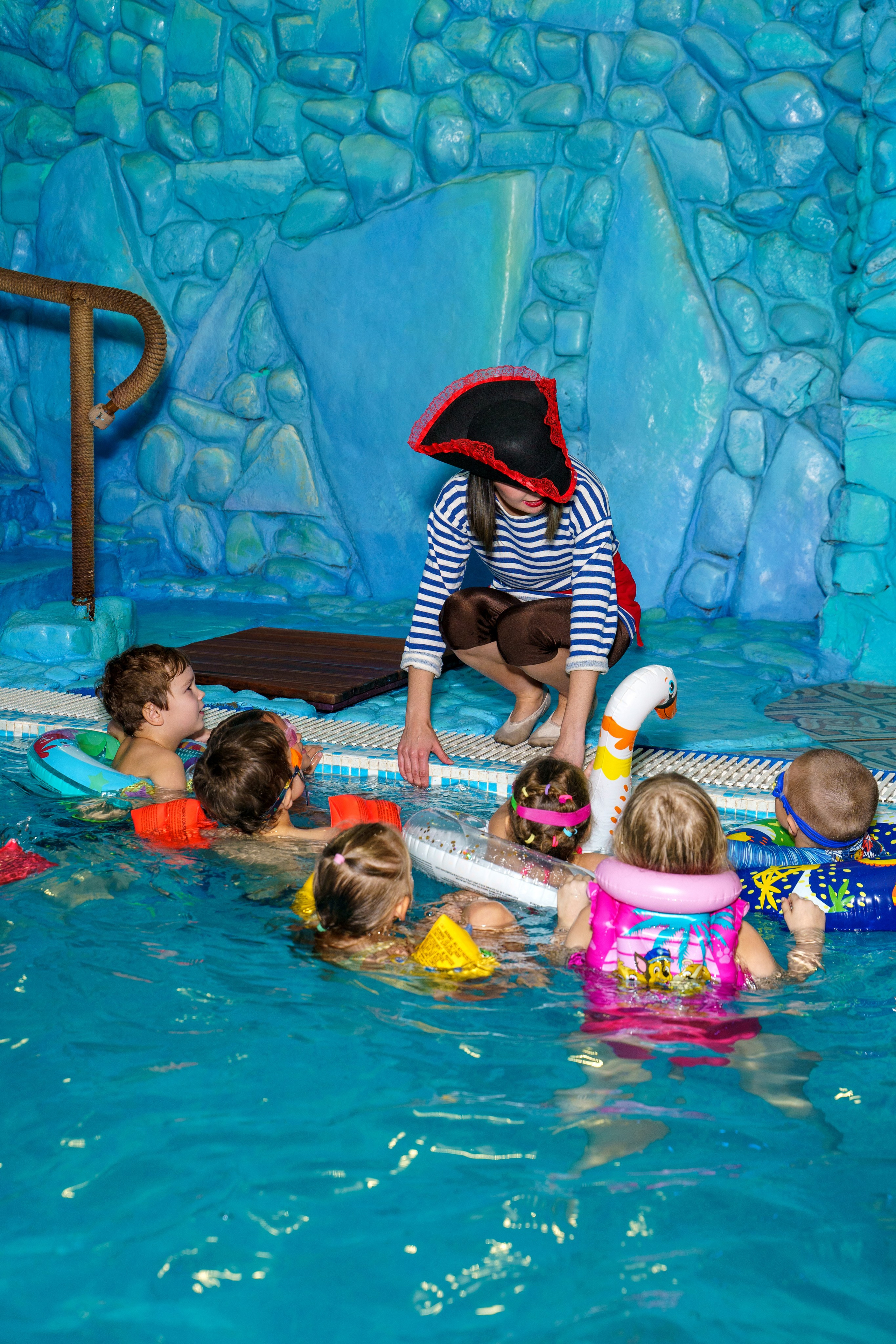 День рождения в бассейне!. Главная