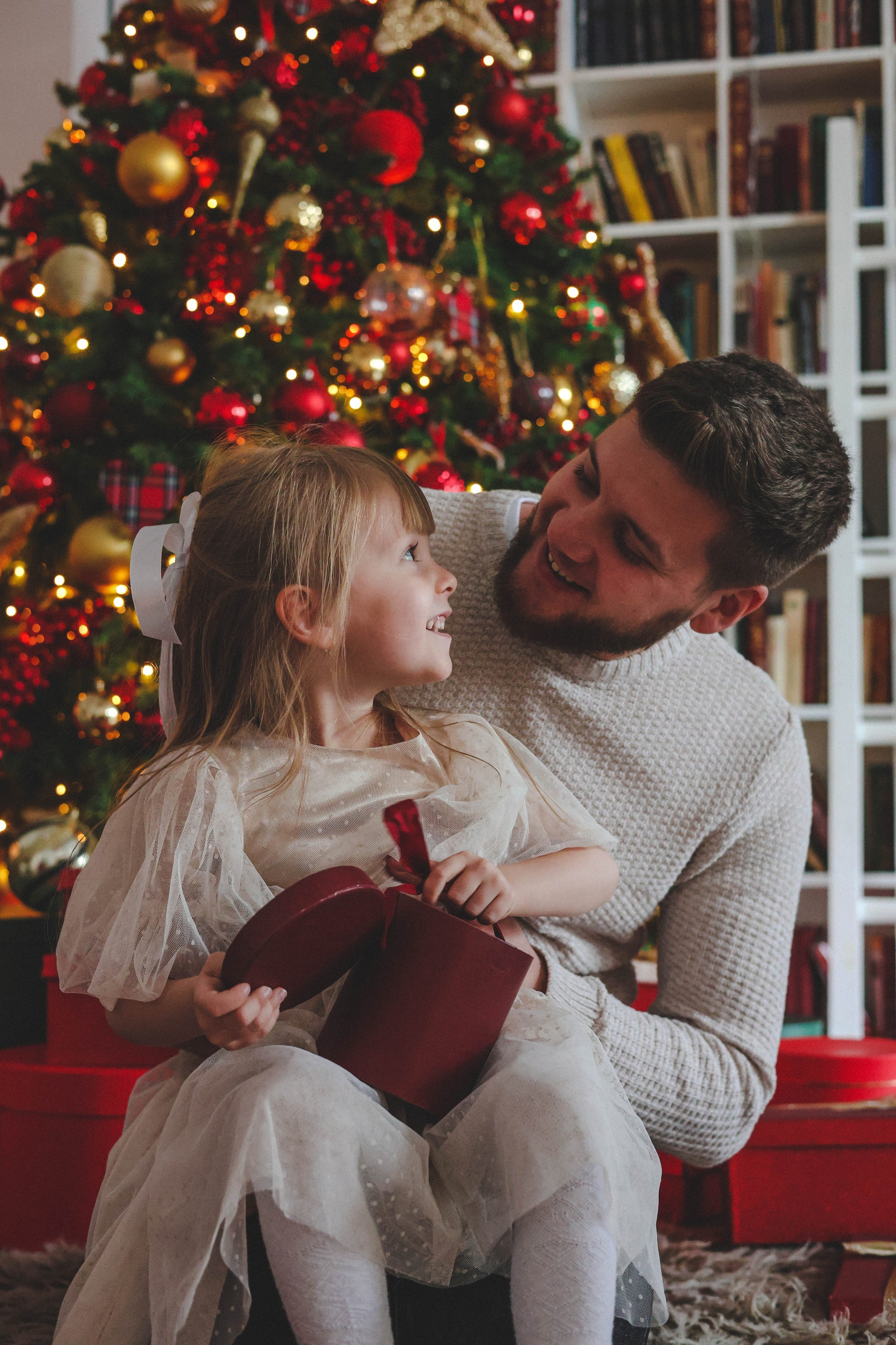 Новогодняя история «Кира и ее семья». Фотограф в Москве Анастасия Калинина