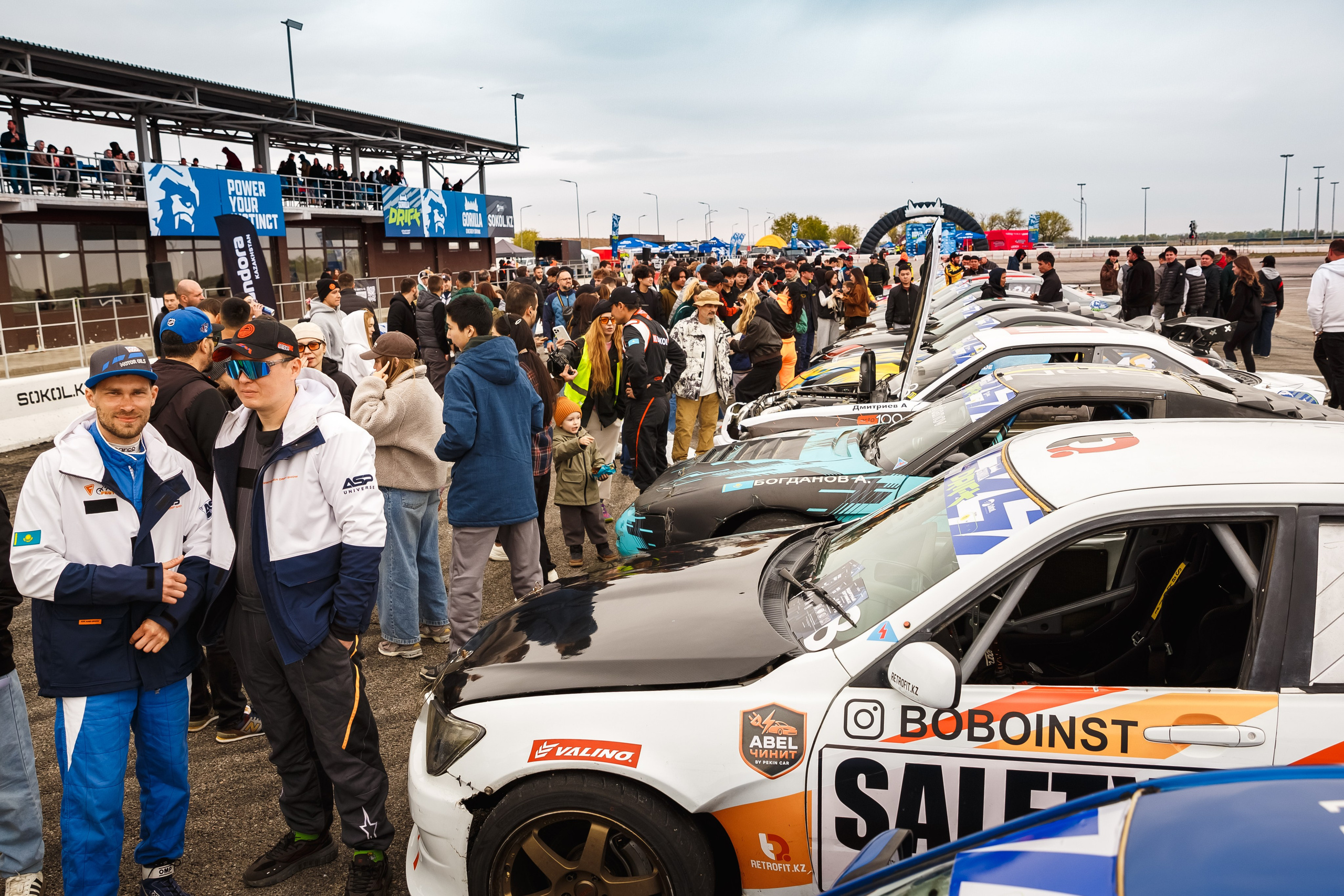 ВСЕ АЛЬБОМЫ ДОСТУПЕНЫ ПО ССЫЛКЕ https://gorillaenergymedia.com/19-04-2026-gorilla-drift-round-1-album-1-nw26qc. Gorillaenergymedia