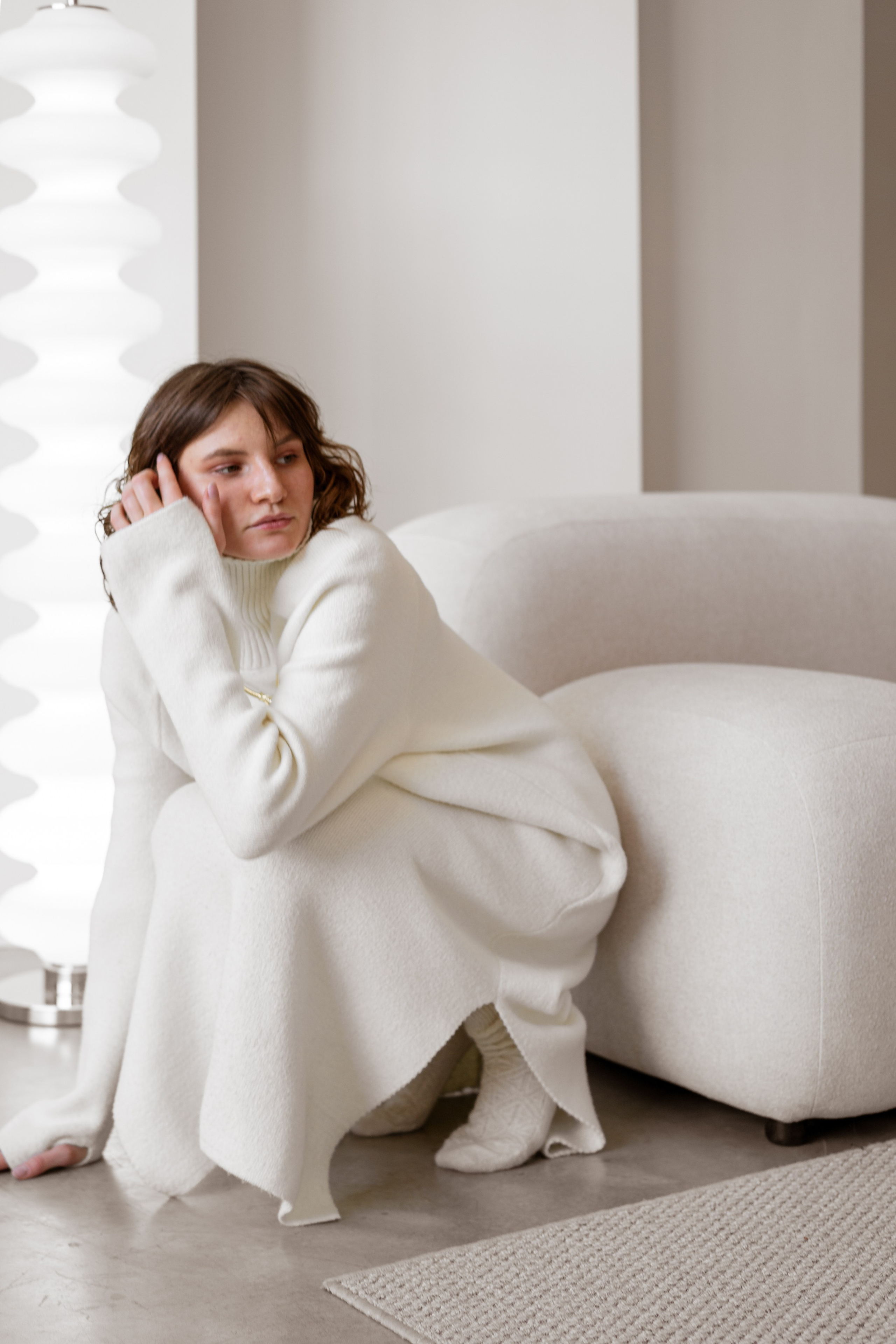 2025, minimalistic, white, beige, 2024, Belgrade, Novi Sad, photoshoot, natural photoshoot, photographer Belgrade, фотограф в Белграде, Белград, фотограф Нови Сад, минималистичная, эстетичная, светлая, красивая, модная, современная