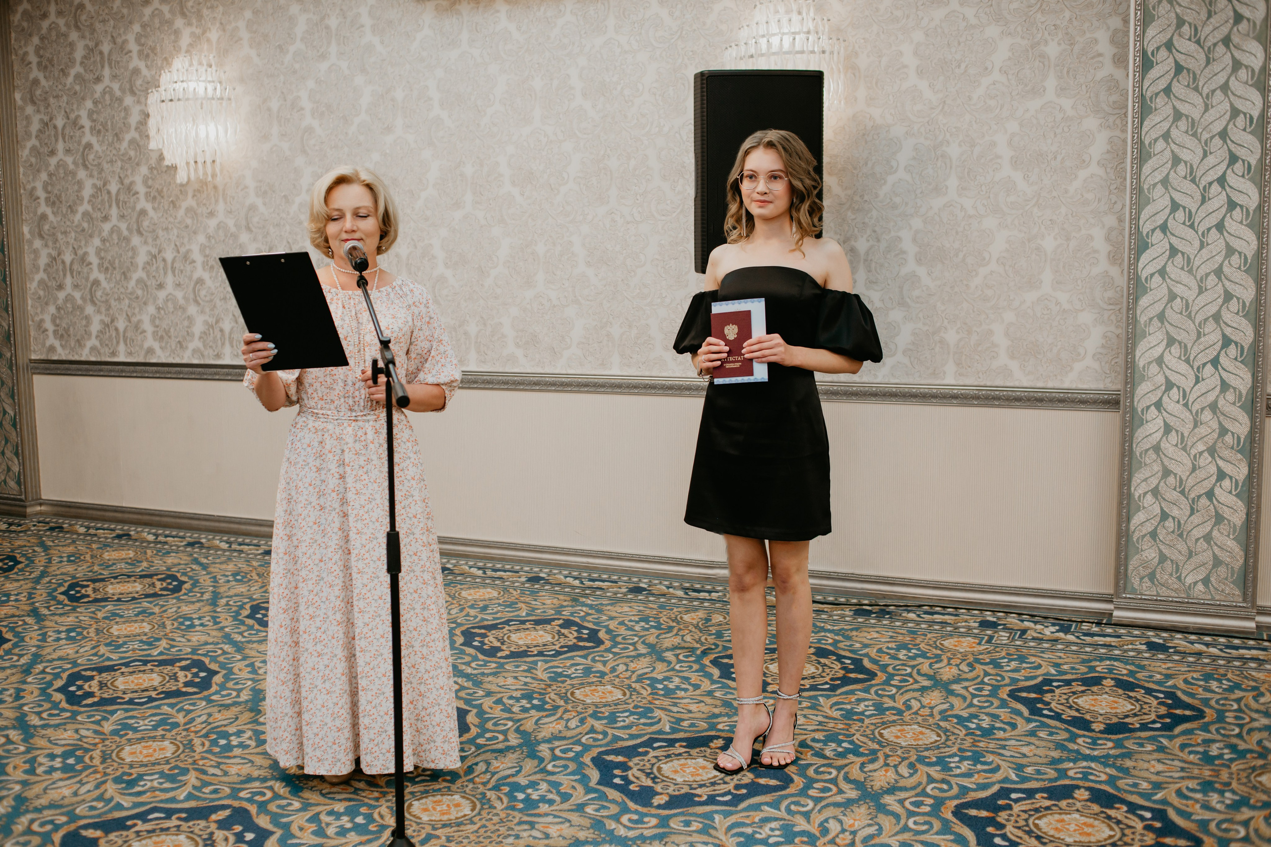 Выпускной. 11 лицей. Фотограф в Челябинске Ополихина Анна