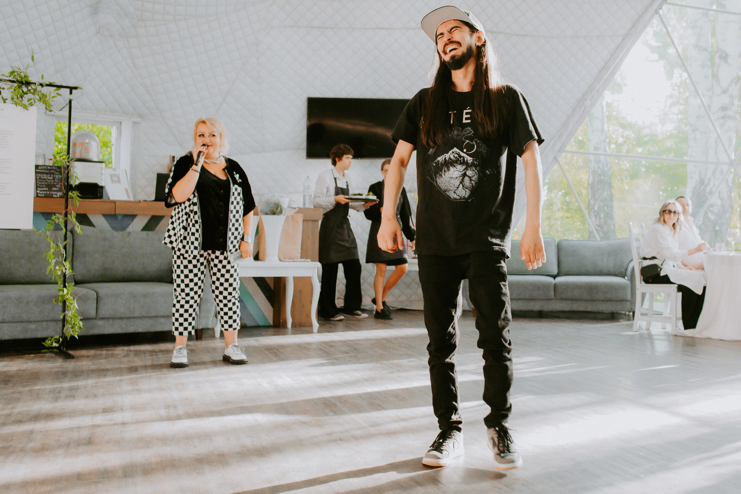 Выездная регистрация и свадебный банкет. Евгения и Илья. Фотограф в Челябинске Ополихина Анна